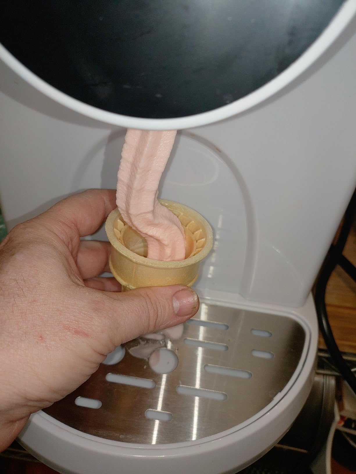 Soft Serve Ice Cream Machine 1.25Qt | No Pre-Freezing Automatic Ice Cream Maker | Built-In Compressor | LED Digital Display | Perfect for Soft Serve, Frozen Yogurt, Dairy Free and More customer photo 1