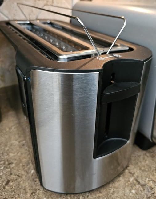 Elite Gourmet ECT3200 2-Slice Slim Long Slot Toaster, Reheat, 6 Toast Settings, Built-in Warming Rack, Extra Wide Slots customer photo 2