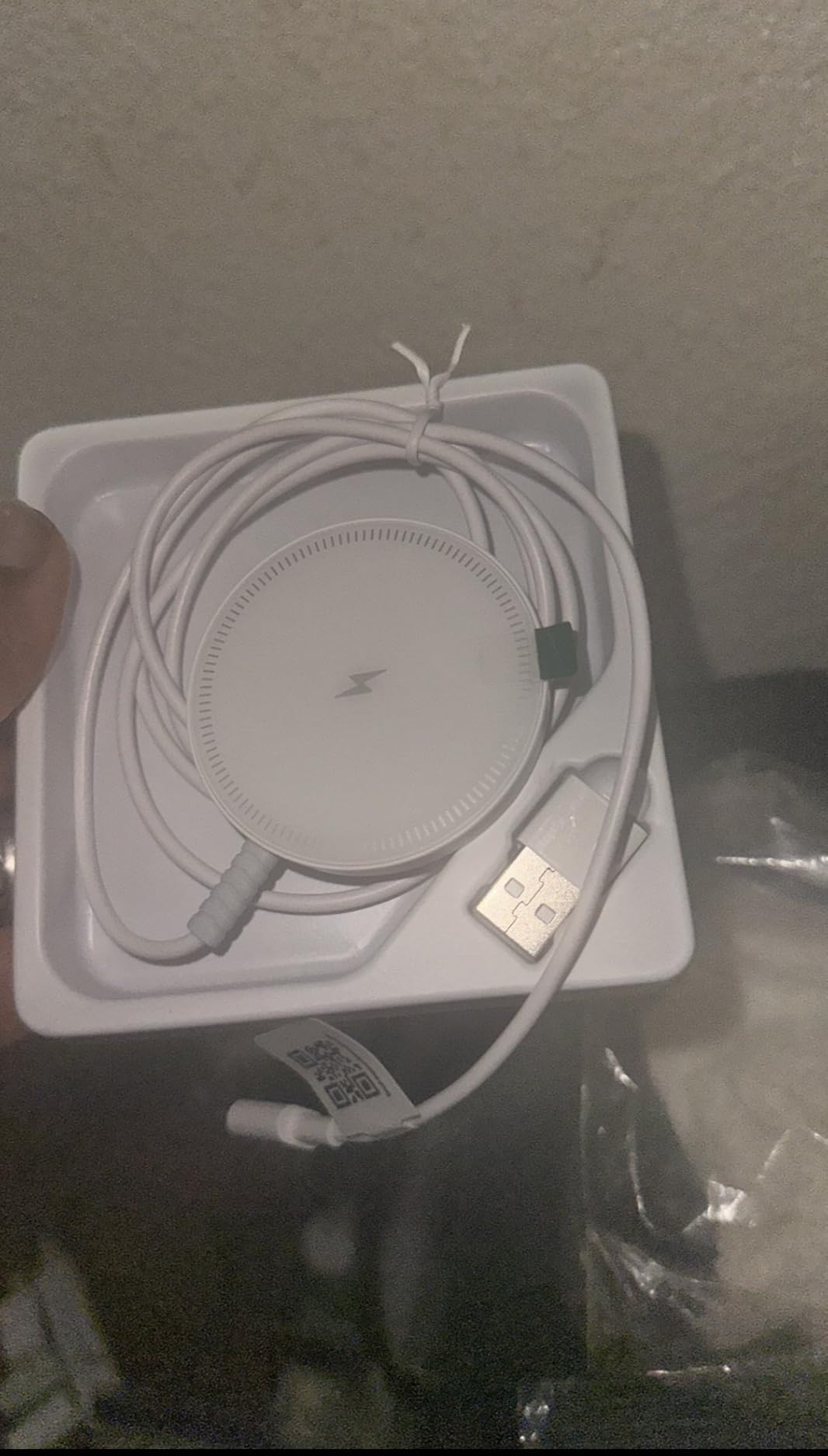 Magnetic Wireless MagSafe Charger Pad for iPhone 17/16/15/14/13/12 Series & AirPods Pro 4, Strong Magnet, Dual Ports, Case-Friendly customer photo 1