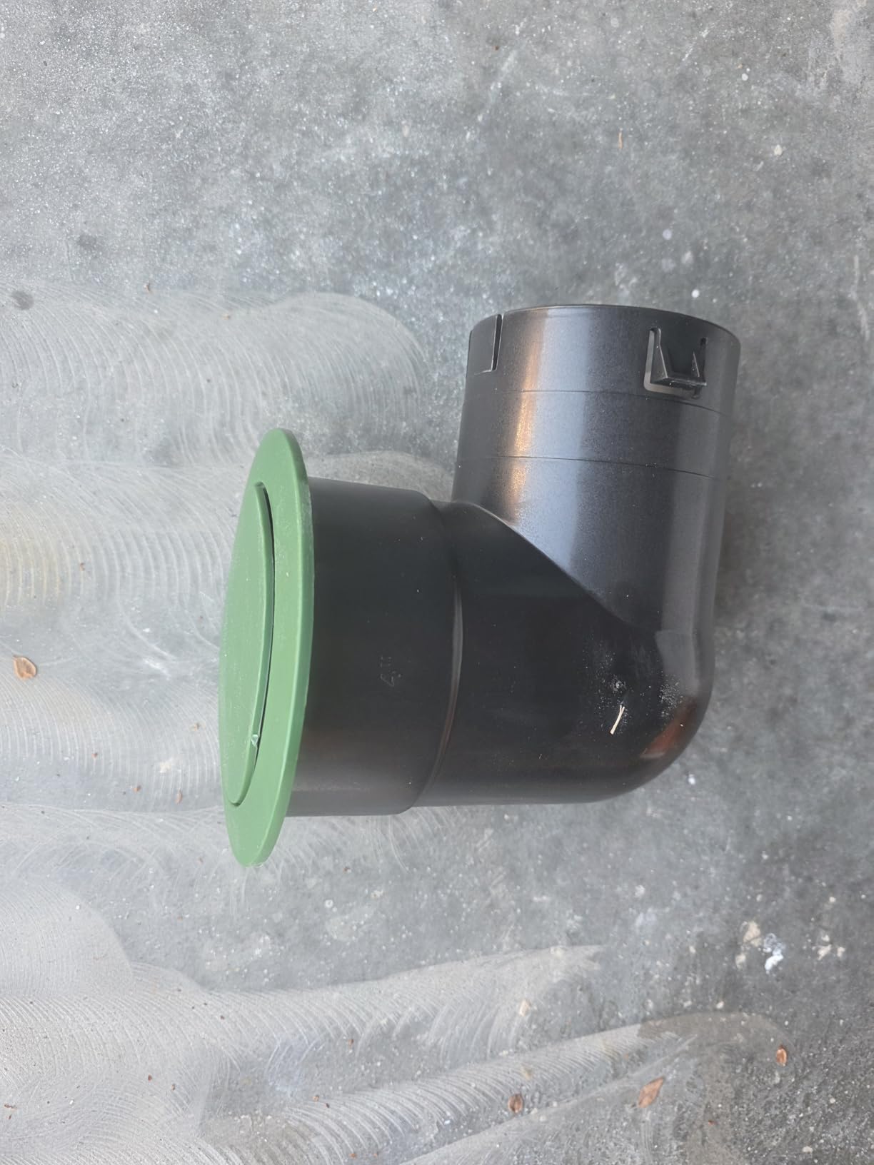 4 inch Pop Up Drainage Emitter with Elbow, No Adapter Required, Fits 4 inch PVC D2729 (S&D), 4 inch SCH40, 4 inch SDR35, 4 inch Corrugated Pipe, 3 inch Corrugated Pipe, Dual-Rod Yard Drain Cover for Downspouts, 1PC customer photo 1