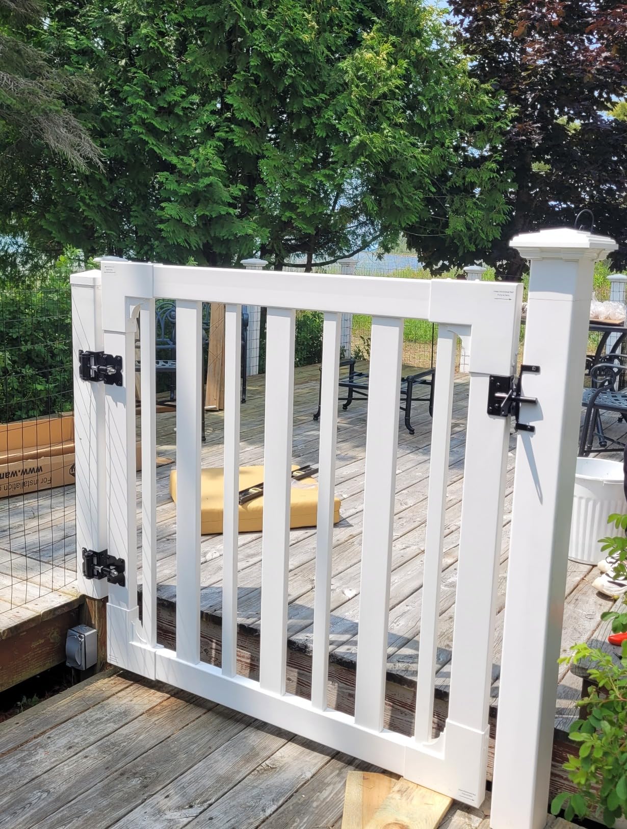 6ft H x 4ft W (1 Gate) No Dig WamBam Cambridge Gate Kit, White Vinyl Privacy Yard Fence Entry with Hardware Included for Cambridge Fence Kit, Durable Outdoor Access Door for Yard or Garden, BL19111 customer photo 1