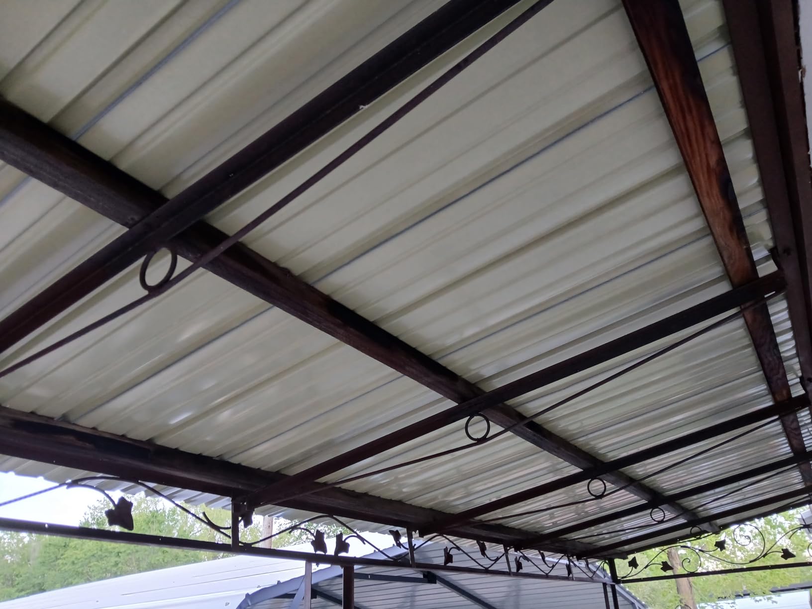 NeatiEase 20 Pcs Metal Roofing Panels, 6.1 Feet Corrugated Galvanized Roofing Panels Metal Siding Panels with Steel Screws for Pergola, Gazebo, Shed, Outdoor Storage, Chicken Coop, Garages (Black) customer photo 2