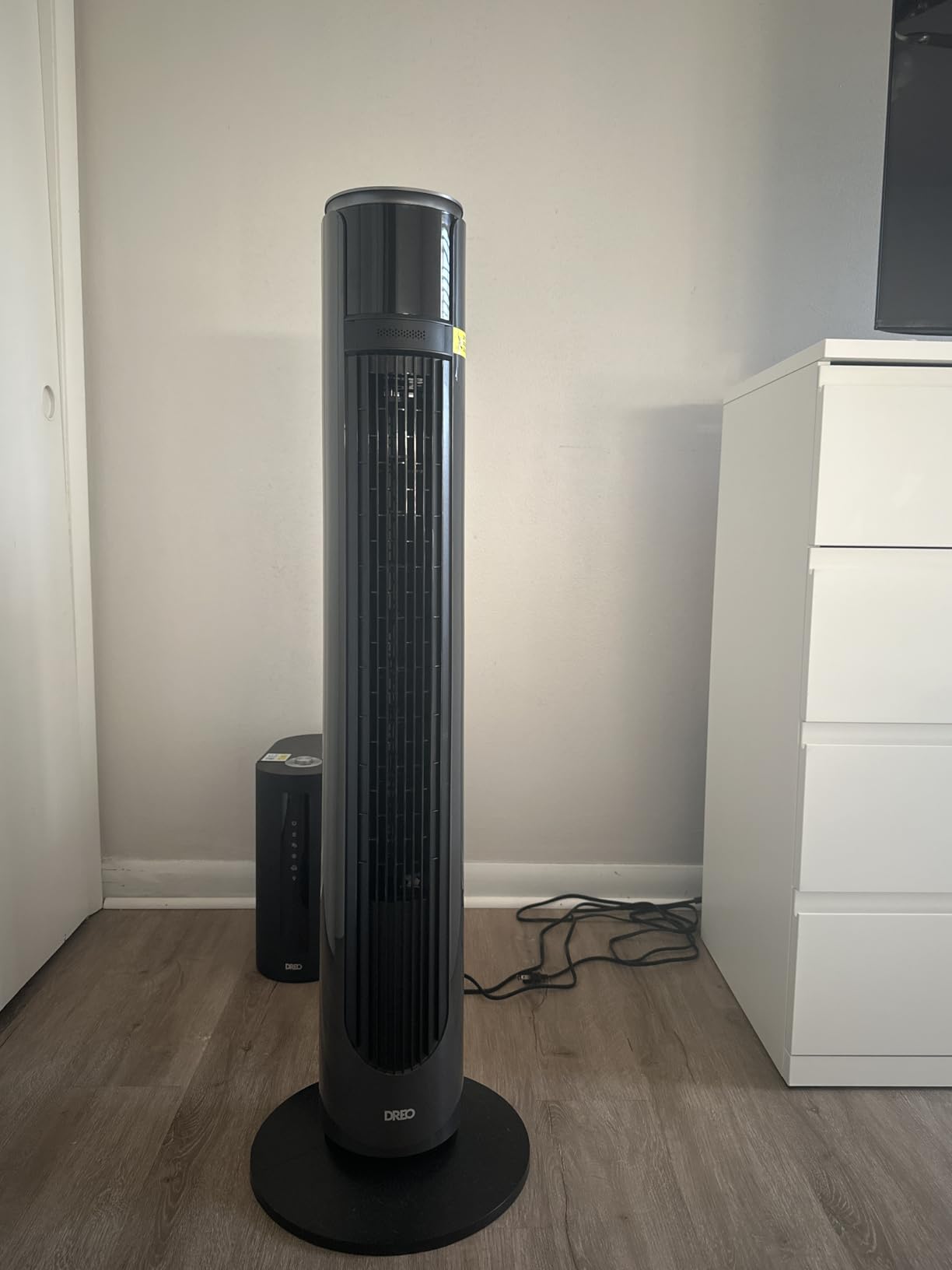 DREO TurboCool Outdoor Misting Fan 711AS, 33 ft/s High Velocity, 12 Speeds, 4 Modes Smart Standing Floor Fan, 150° Customizable Oscillating, 20 dB Quiet DC Motor for Bedroom, Weather Resistant customer photo 1