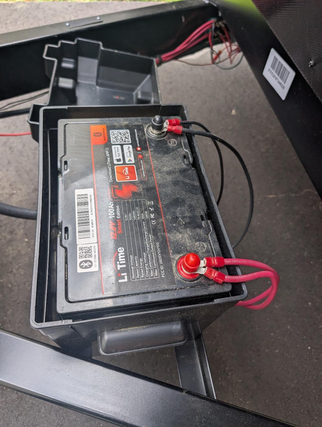 Litime 12V 300Ah LiFePO4 Battery, 12 Volt RV Lithium Battery with 200A BMS, Max. 15000 Deep Cycles, 3840Wh Energy for Travel Trailers, Solar, Off-Grid, Home Backup customer photo 1