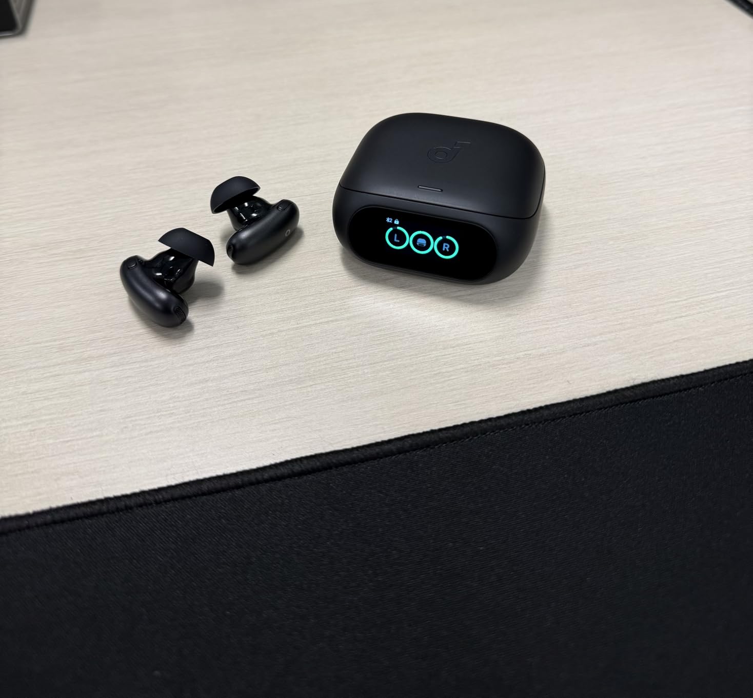 Anker Liberty 5 Pro Max Wireless Earbuds, AI Note-Taker for in-Person Meetings, Whisper-Clear Calls, ANC, Smart Case, 5 Mins Charge = 4 Hrs Playtime customer photo 1