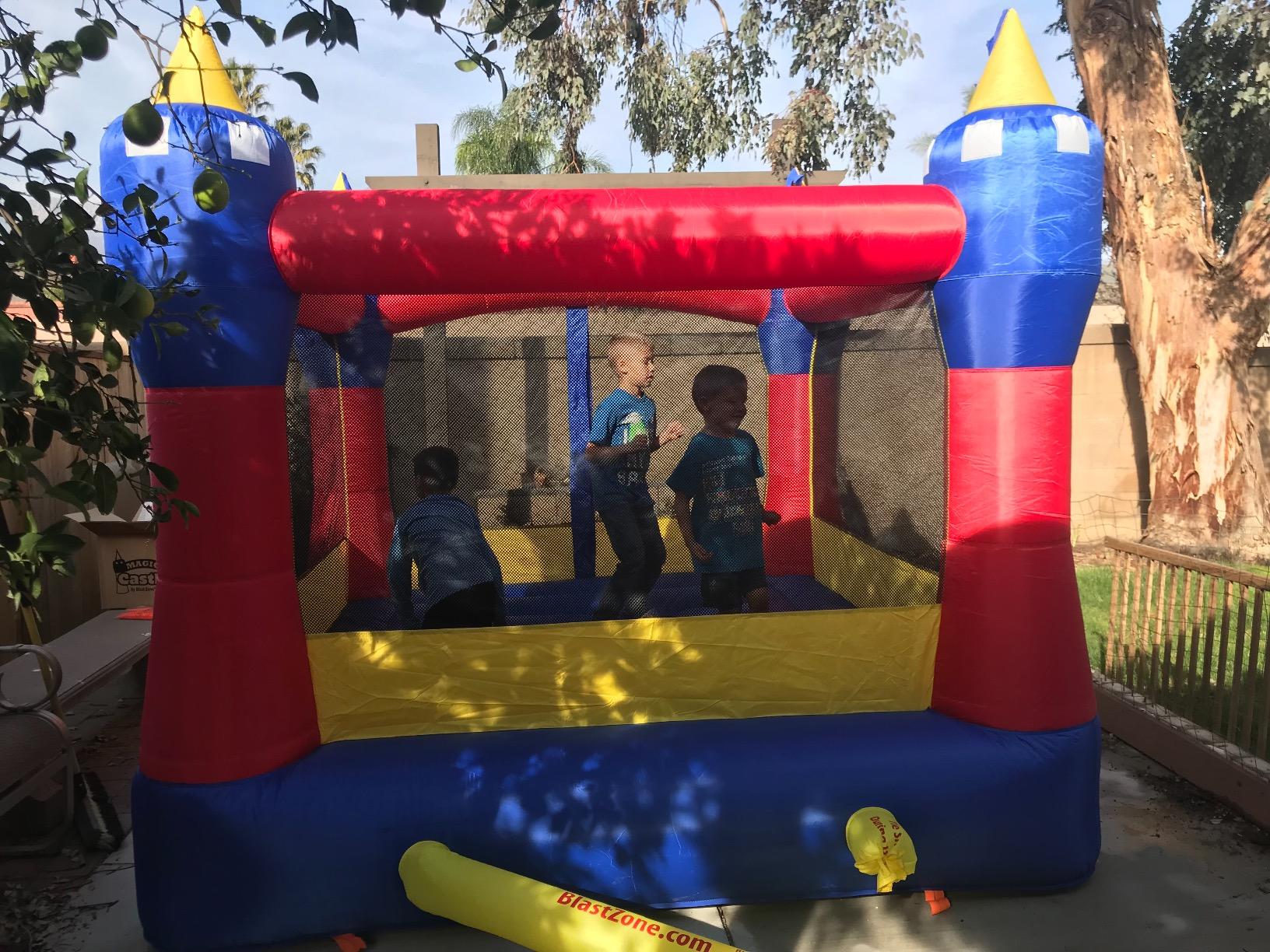 Blast Zone Magic Castle - Inflatable Bounce House with Blower - Premium Quality - Indoor/Outdoor - Portable - Sets Up in Seconds customer photo 2