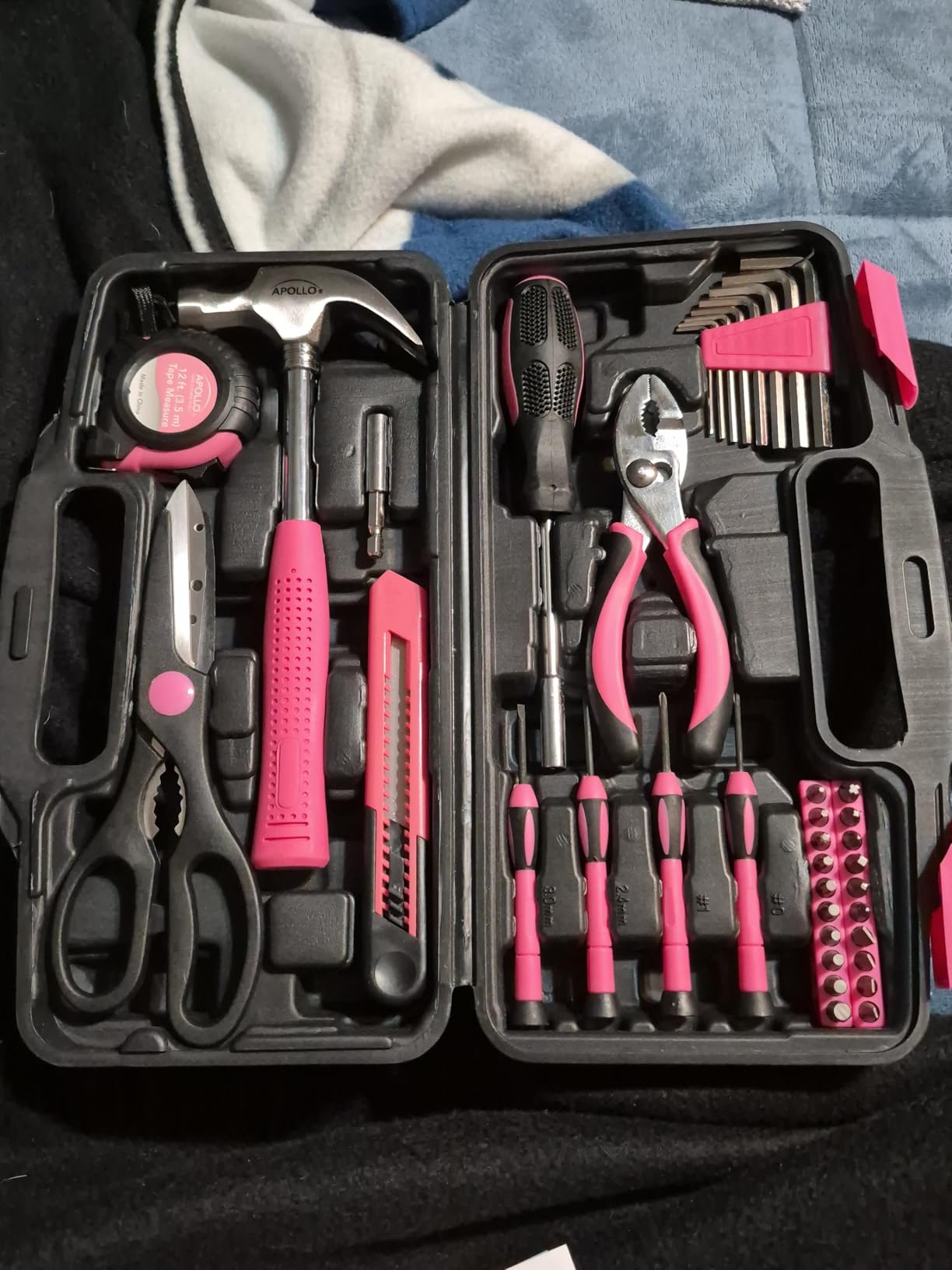 Apollo Tools Original 39 Piece General Household Tool Set in Toolbox Storage Case with Essential Hand Tools for Everyday Home Repairs, DIY and Crafts - Pink Ribbon - DT9706P customer photo 1