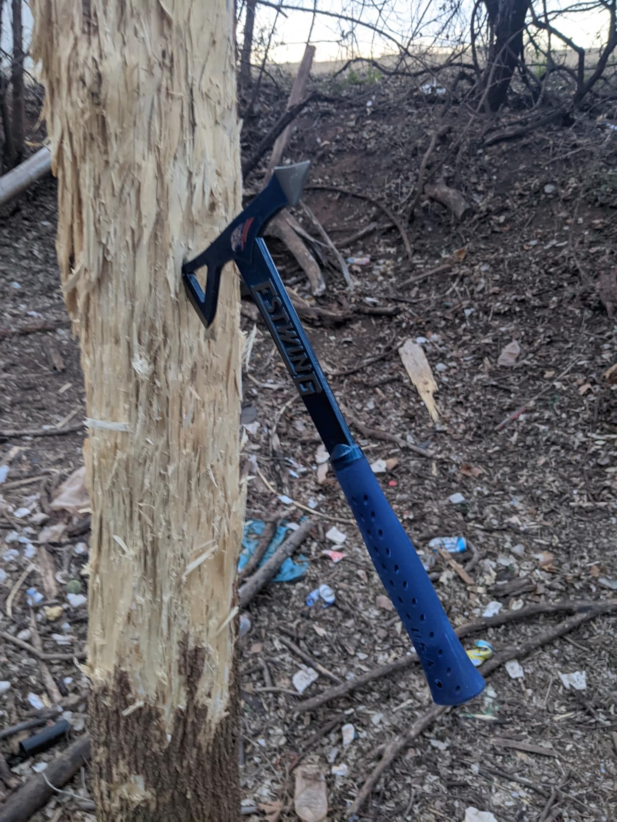 ESTWING Tomahawk Axe - 16.25