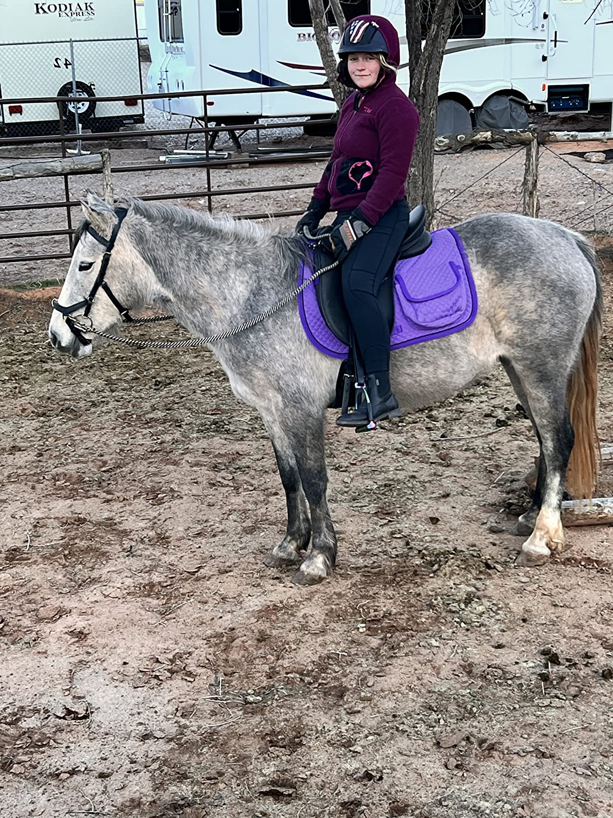 Derby Originals Dressage and Australian Saddle Pad with Storage Pockets and Half Fleece Lining for Horses customer photo 1