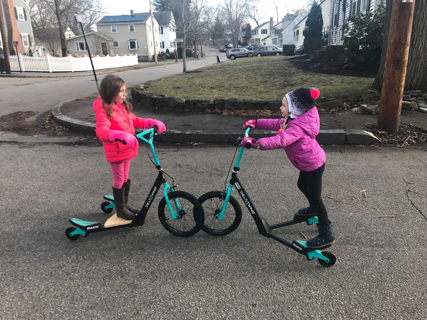 Razor DeltaWing Scooter Black/Mint Green, One Size customer photo 1