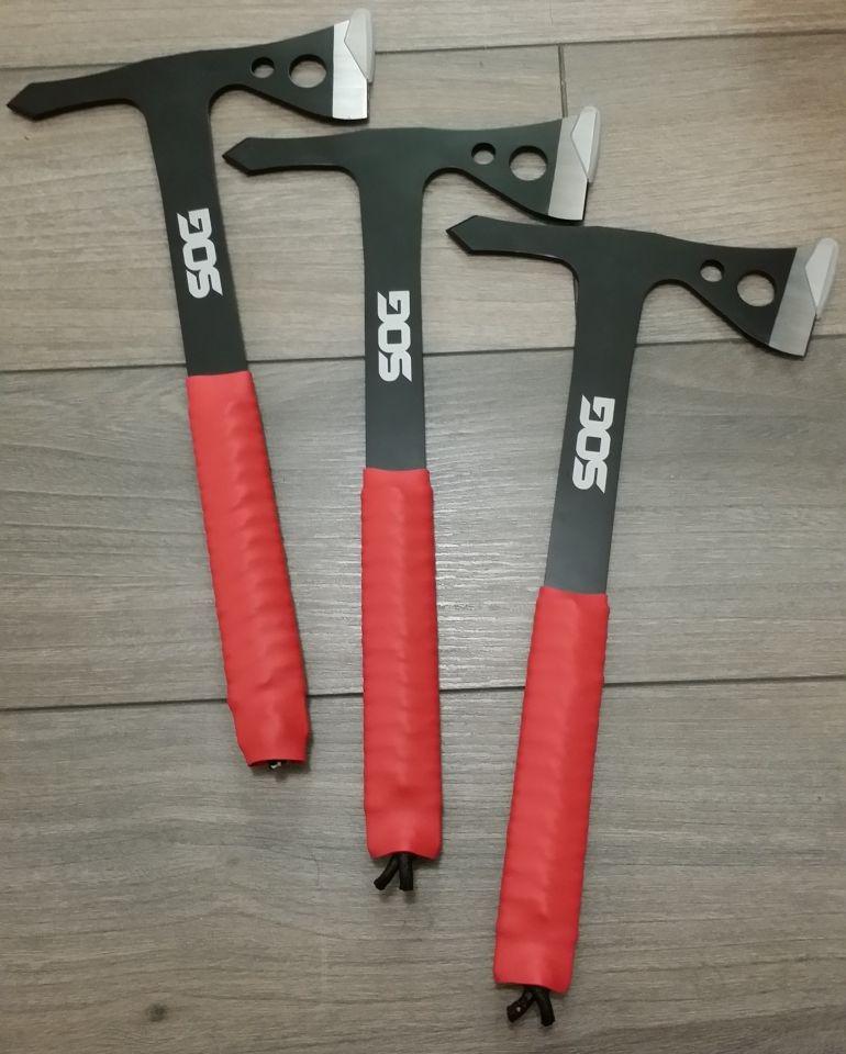 SOG Specialty Knives & Tools Throwing Hawks - 3 Pack One Piece Steel Throwing Knives with Nylon Sheath Carrying Case, 1.75 Inch Blade Field Tool with Paracord Wrapped Handles (TH1001-CP) customer photo 2