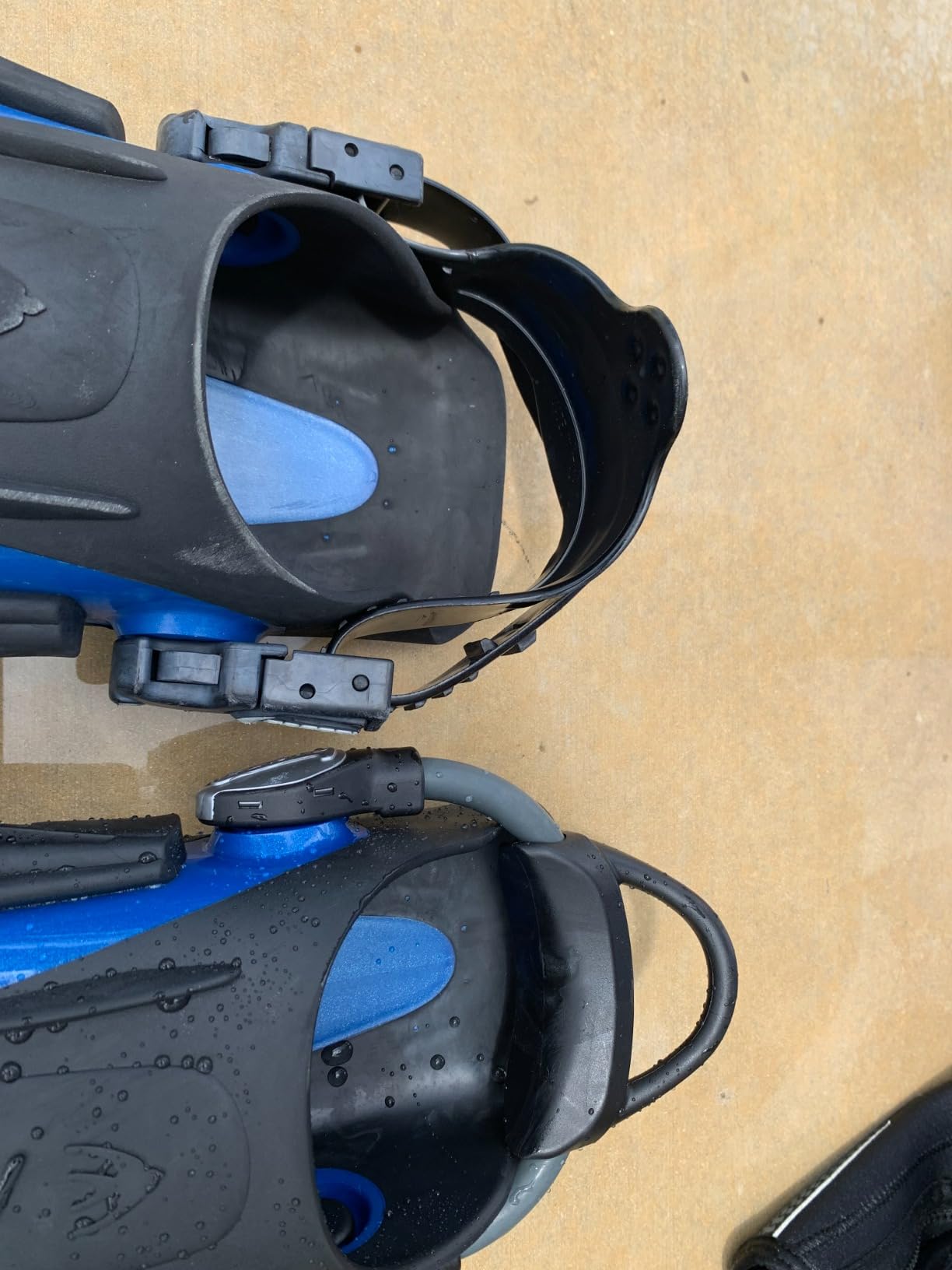Cressi Scuba Diving Fins - Reactive Open Heel with Bungee Strap - Reaction EBS: Made in Italy customer photo 1