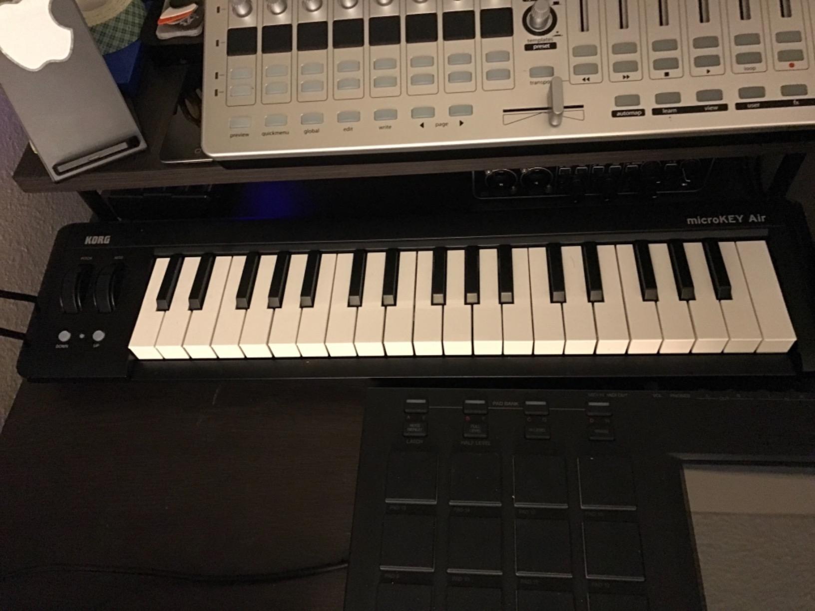 Korg MicroKEY Air 37 - Key Bluetooth & USB MIDI Controller customer photo 2