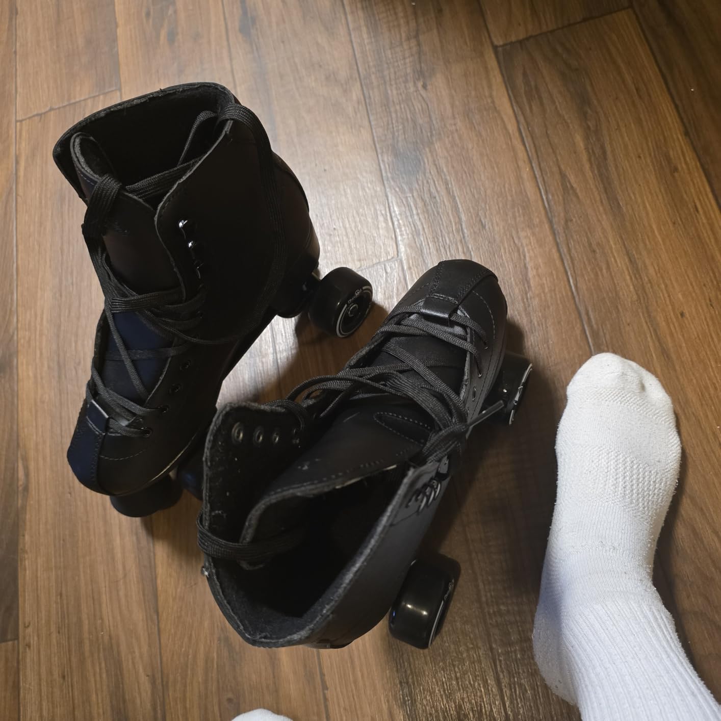 Roller Derby Reewind | High-top Roller Skates for Women & Men | Indoor/Outdoor Skates | Quad Skates customer photo 1