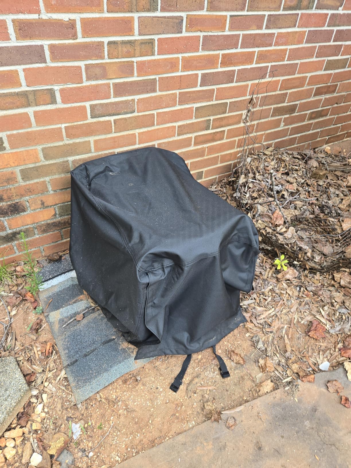 Porch Shield Waterproof Universal Generator Cover 32 x 24 x 24 inch - for Most Generators 5000-10000 Watt, Black customer photo 2