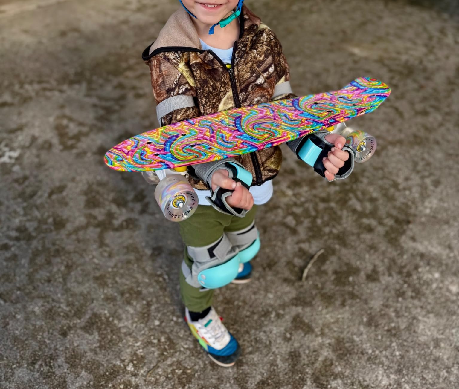 Skateboards Complete 22 Inch Mini Cruiser Retro Skateboard for Kids Boys Youths Beginners customer photo 2