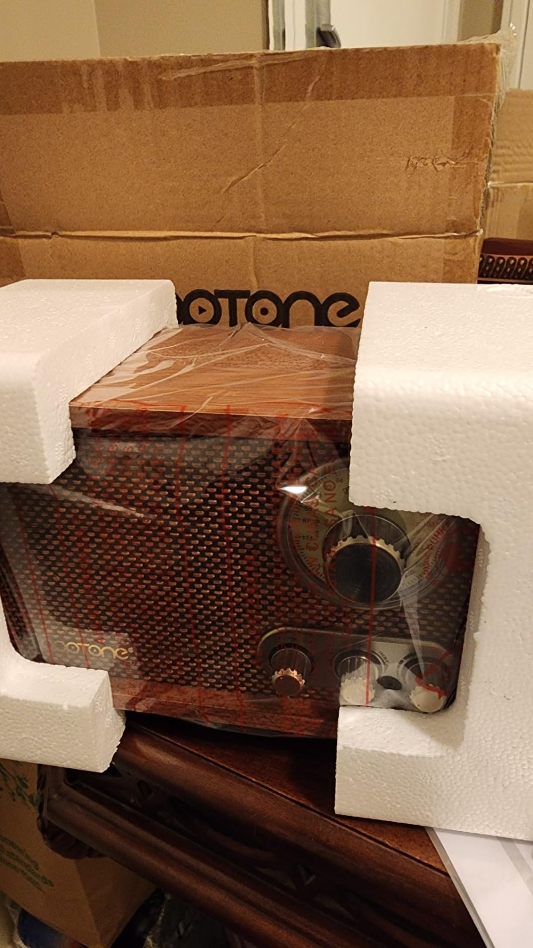 LoopTone AM FM Classic Retro Radio with Bluetooth Speaker, Vintage Wood Table Radio with Treble Bass Control for Kitchen Living Room with Rotary Knob Brown customer photo 1
