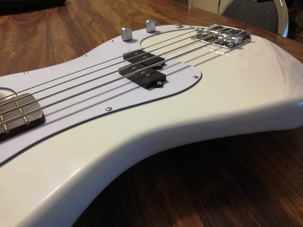 Glarry Electric Bass Guitar Full Size 4 String Rosewood Basswood Fire Style Exquisite Burning Bass (Dark Blue) customer photo 2