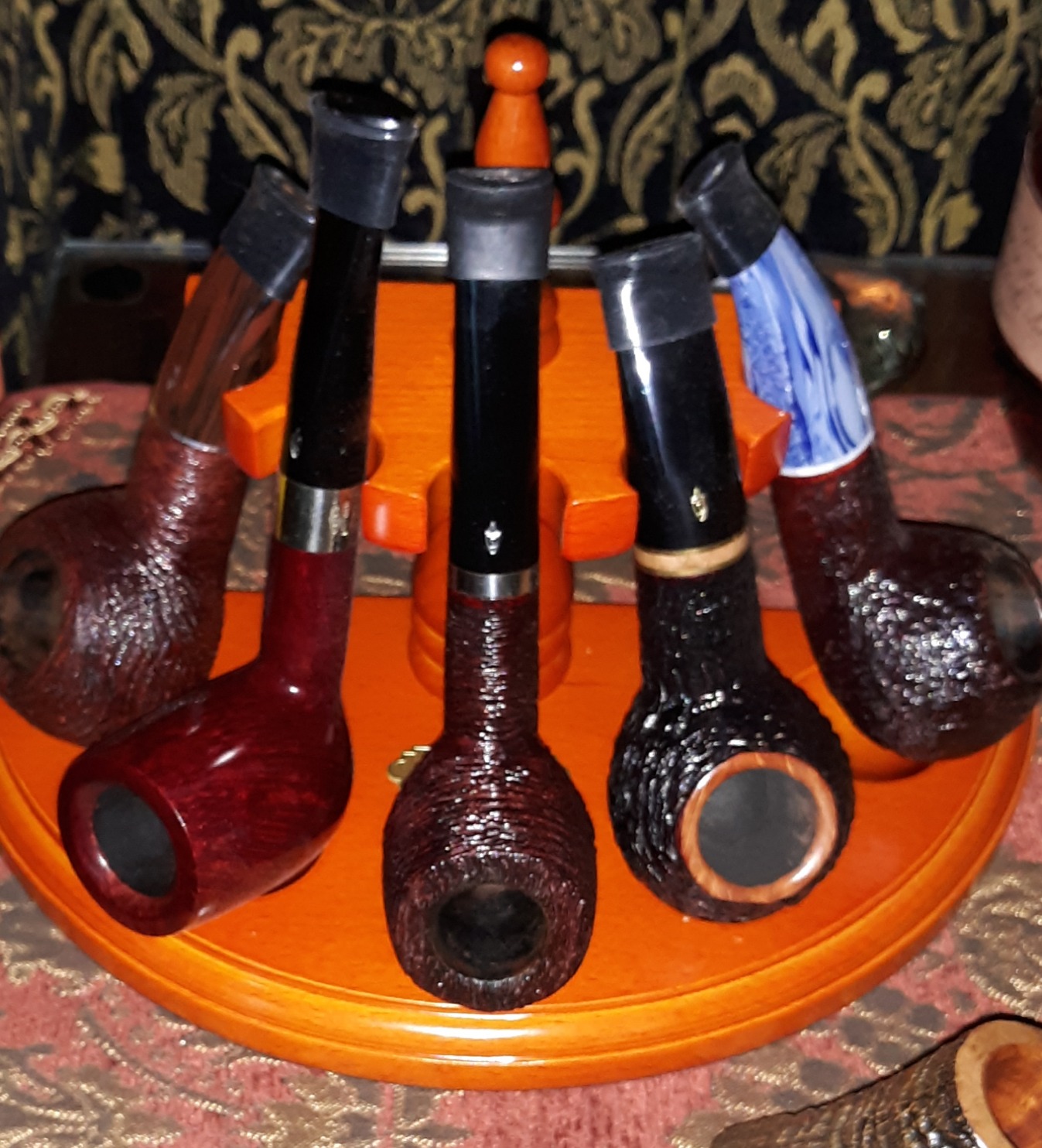 MUXIANG Rosewood Tobacco Pipes Stands Rack Shelf Stand Holder Rack for 5 Pipes FA0007 customer photo 2