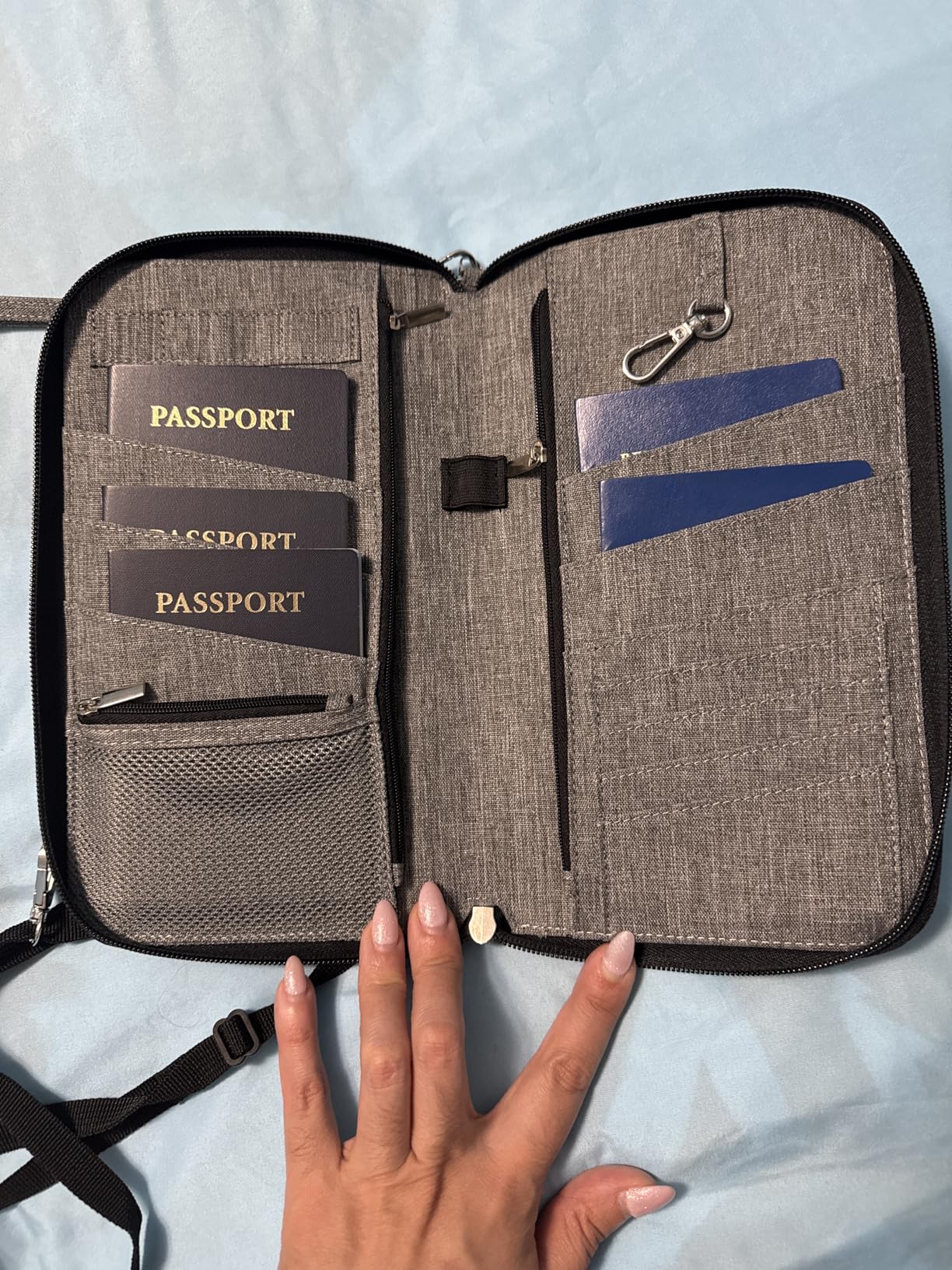Valante Premium Family Travel Document Organizer Capacious RFID Passport Holder Wallet (Large, gray) customer photo 1