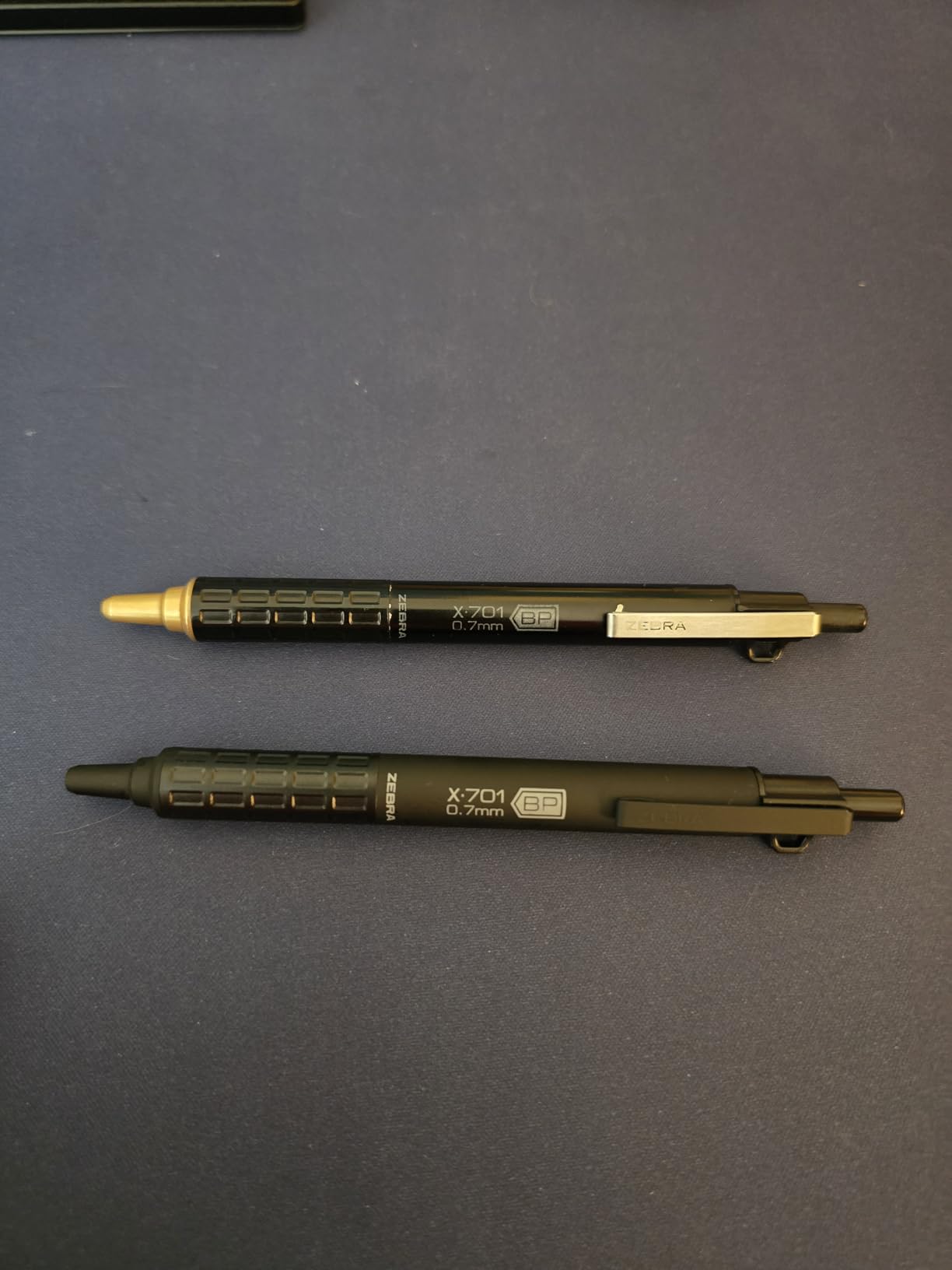 Zebra Pen STEEL X-701 Tactical Ballpoint Pen, Black Ink, 0.7mm, 1-Pack customer photo 1