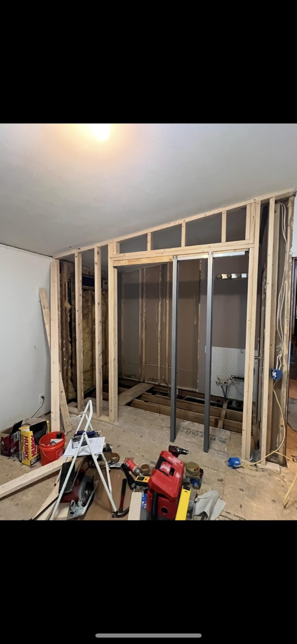 Johnson Hardware 152670SC 1500 Soft Close Series Commercial Grade Pocket Door Frame for 2x4 Stud Wall (30 inch x 84 inch) customer photo 1