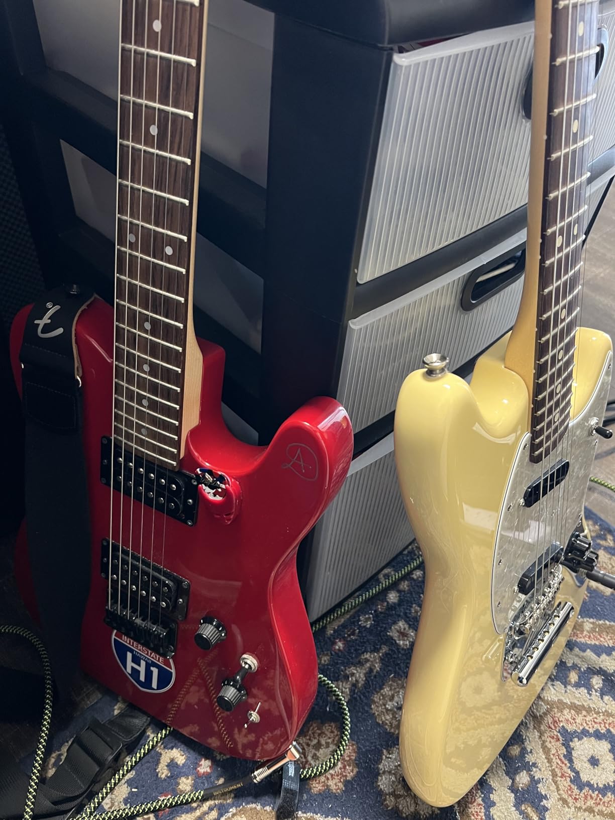 Fender American Performer Mustang, Vintage White, Rosewood Fingerboard customer photo 1