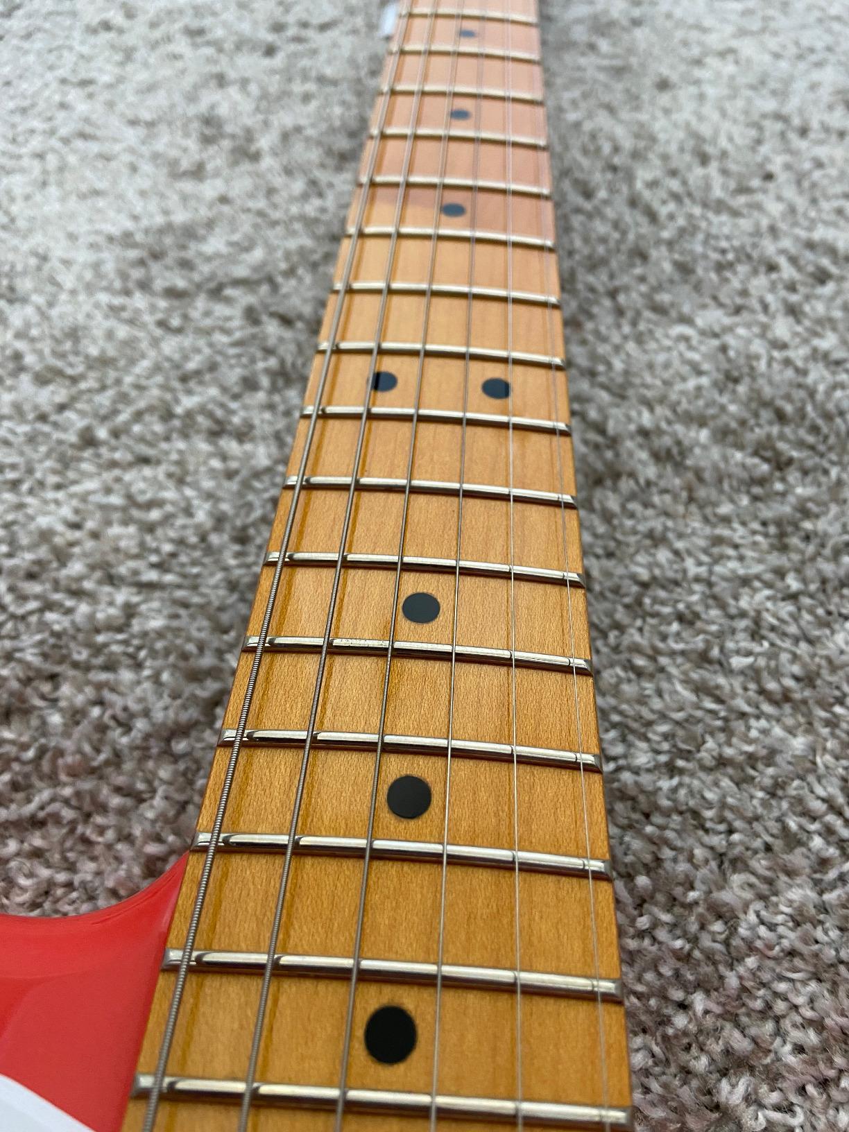 Squier Classic Vibe 70s Stratocaster Electric Guitar, with 2-Year Warranty, Walnut, Laurel Fingerboard customer photo 1