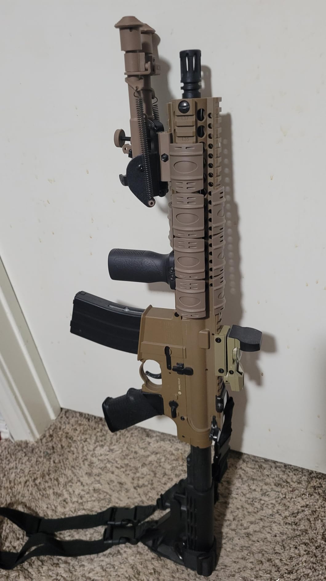 Crosman Full Auto R1 CO2 BB Air Rifle customer photo 1
