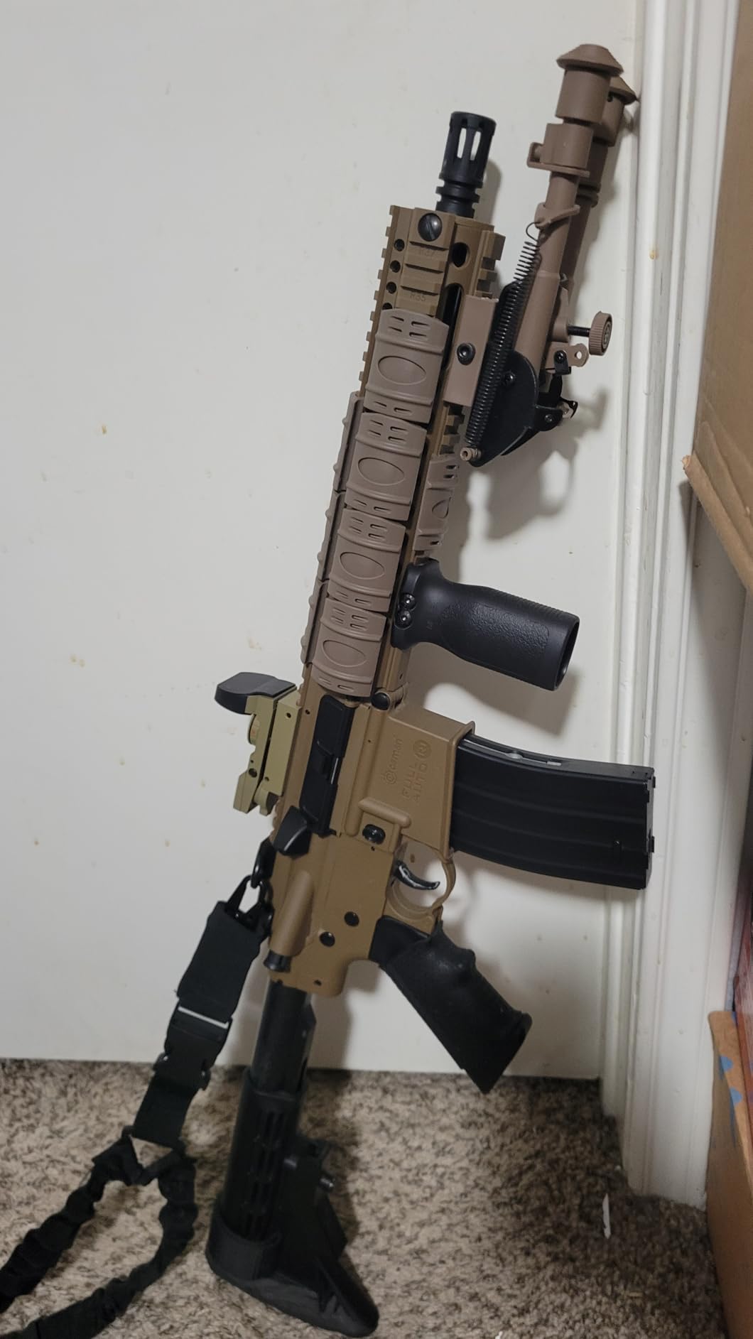 Crosman Full Auto R1 CO2 BB Air Rifle customer photo 2