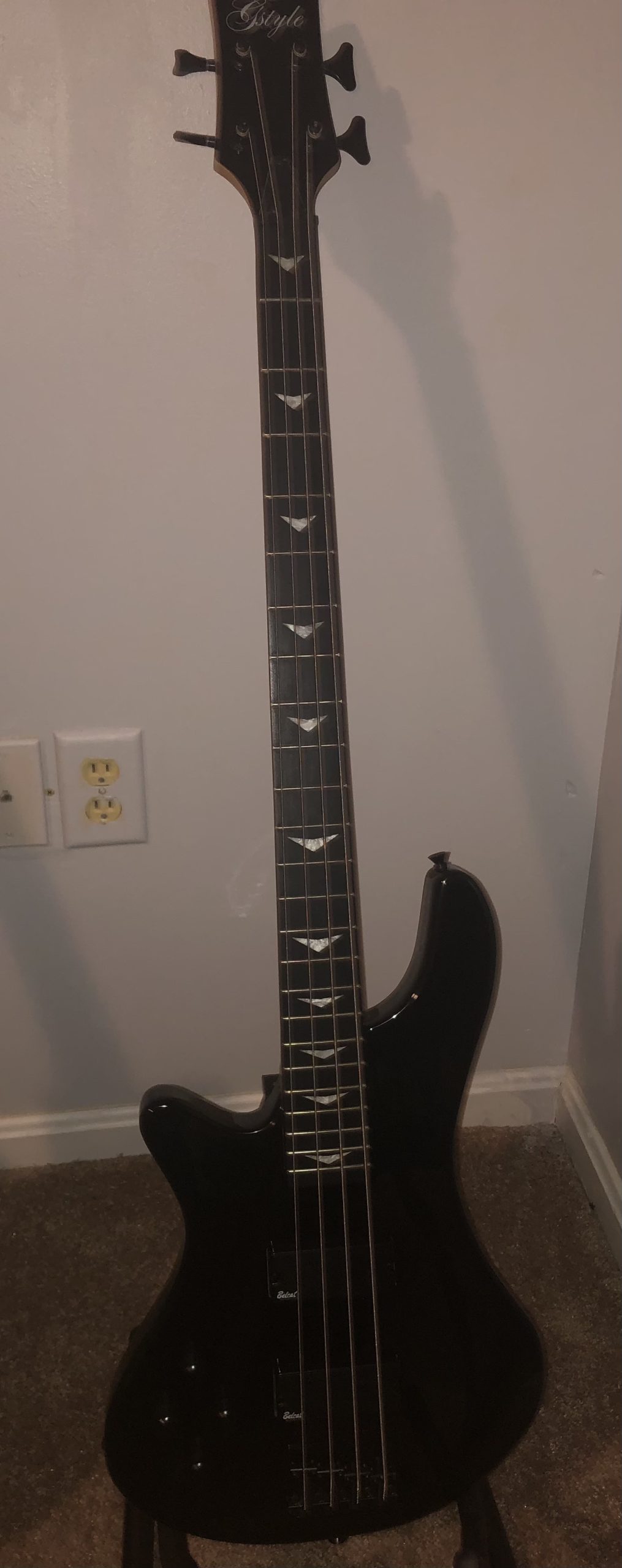 Tario Left-handed 4 String Black Electric Bass, Bolt-on Maple Neck, Poplar Body customer photo 2