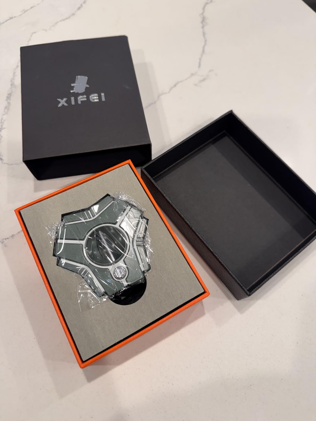 XIFEI Cigar Cutter, Stainless Steel V-Cut Cigar Cutter Built-in Cigar Punch customer photo 2