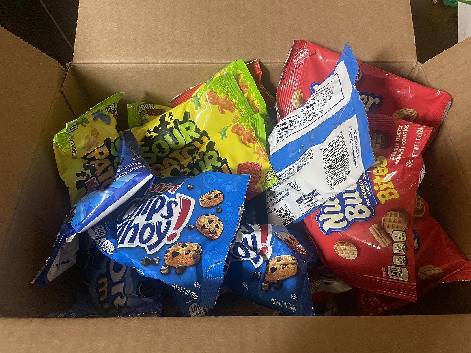 OREO Mini Cookies, CHIPS AHOY! Mini Cookies, SOUR PATCH KIDS Candy & Nutter Butter Bites & Candy Variety Pack, 32 Snack Packs customer photo 1