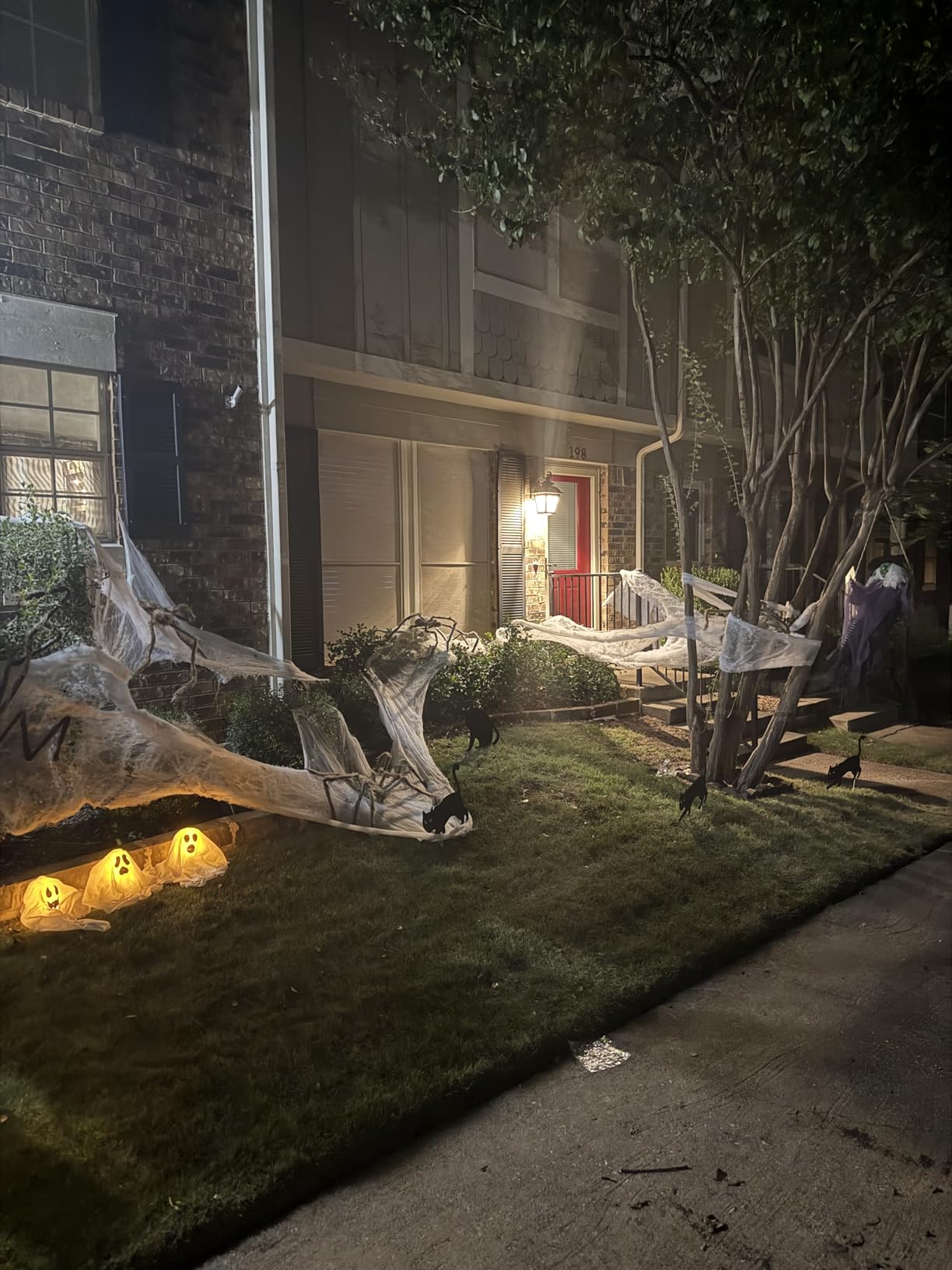 Halloween Decorations Outdoor, 6ct Black Cat Decor Yard Signs with Stakes, Scary Silhouette with Glow in Dark Eyes, Corrugated Plastic, Waterproof Lawn Decorations for Kids Family Home Party customer photo 1