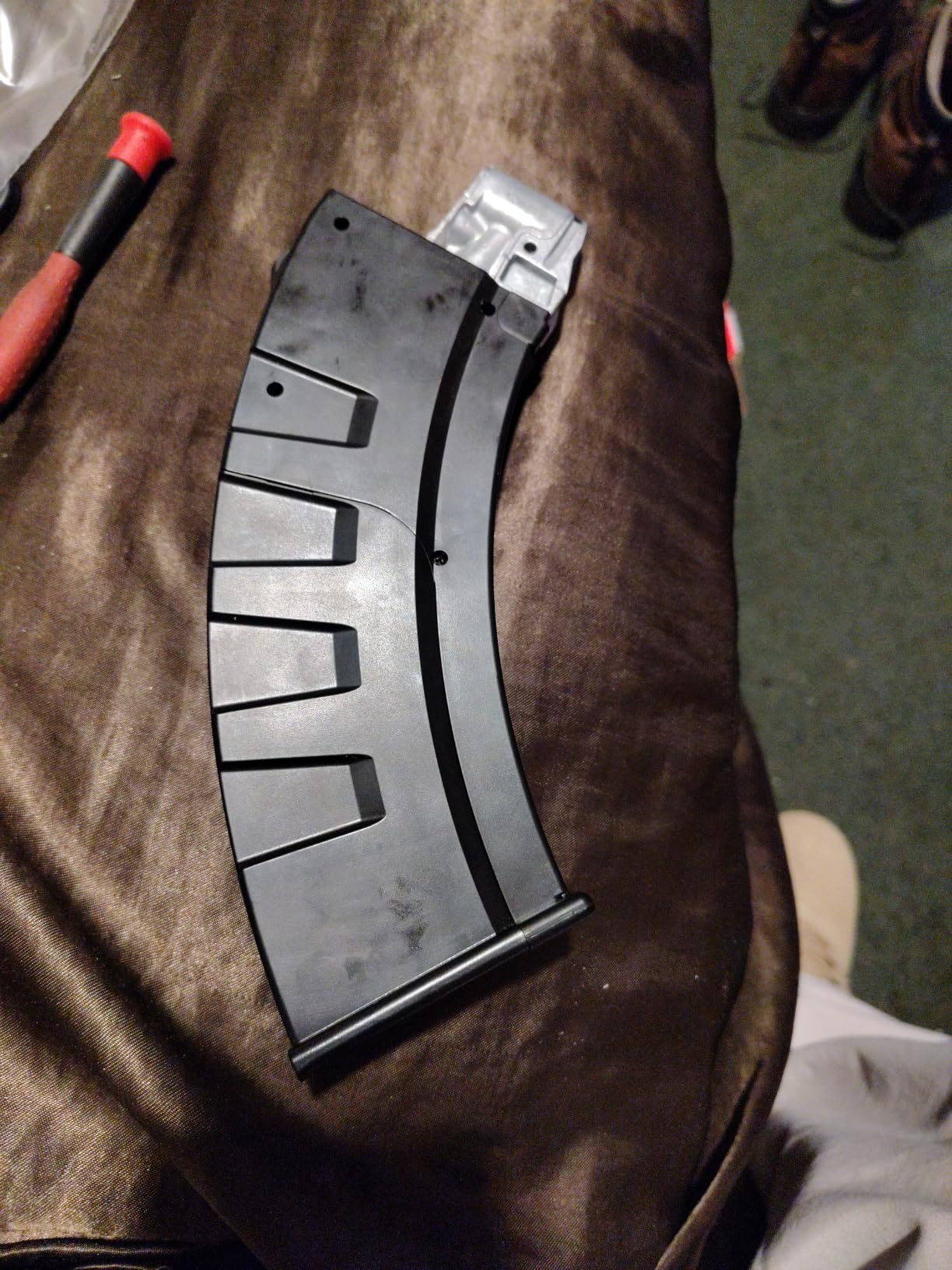 Crosman CAK1 Full Auto CO2 BB Rifle - 28-Round Mag - 430 FPS customer photo 2