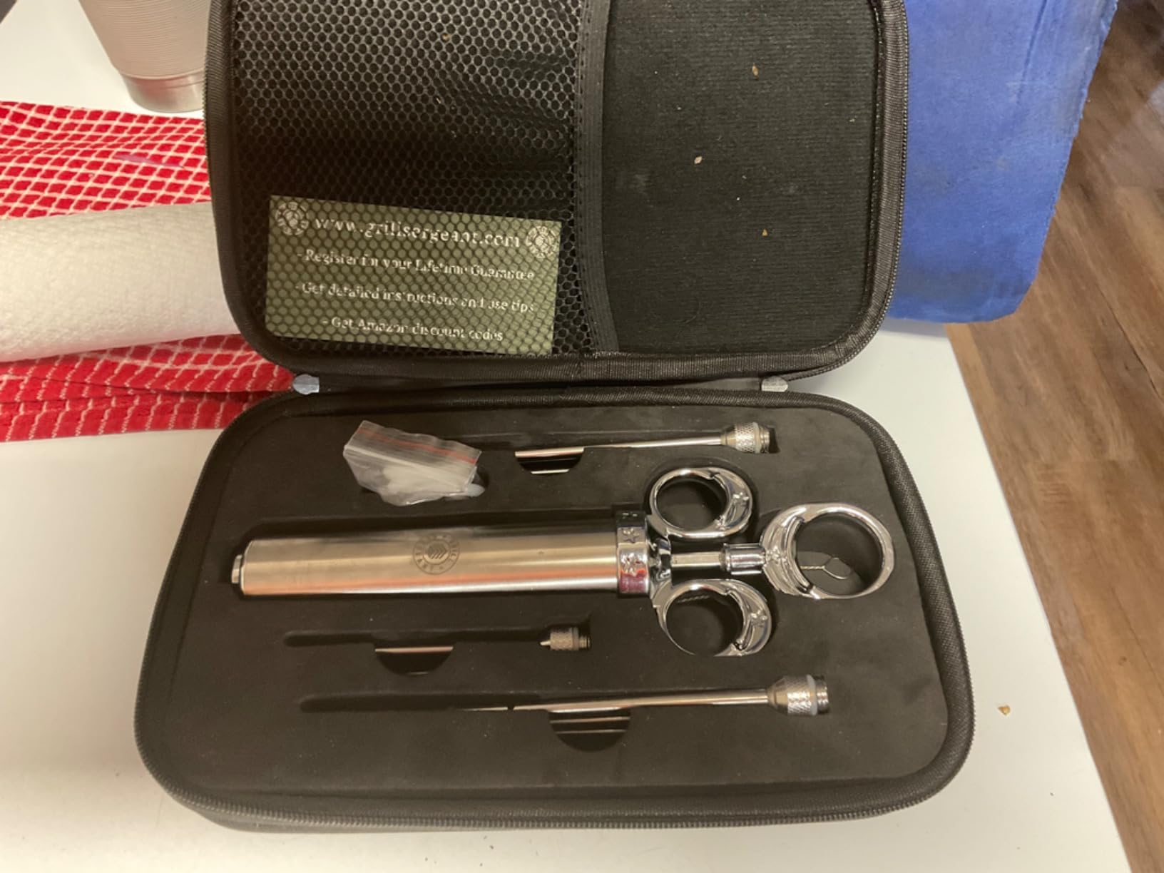 GRILL SERGEANT Professional Meat Injector, Marinade Syringe Set, Forever Guarantee, Zippered Storage & Travel Case, 304 Stainless Steel, No Aluminum, 6 Needles, 2.5 oz Capacity, 4 Cleaning Brushes customer photo 1