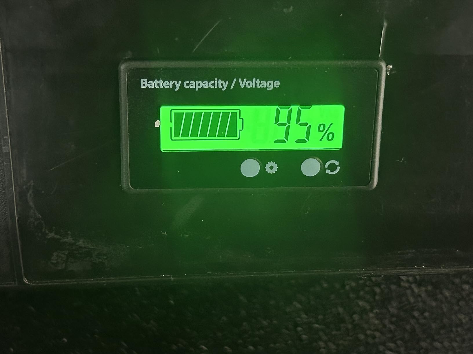 12V 24V 36V 48V Battery Capacity Indicator Golf Cart Voltage Meter with LCD Display Green Backlight, Waterproof Monitor Gauge Digital Voltmeter Testers for 3S-26S Lithium Battery&Lead-Acid Batteries customer photo 1