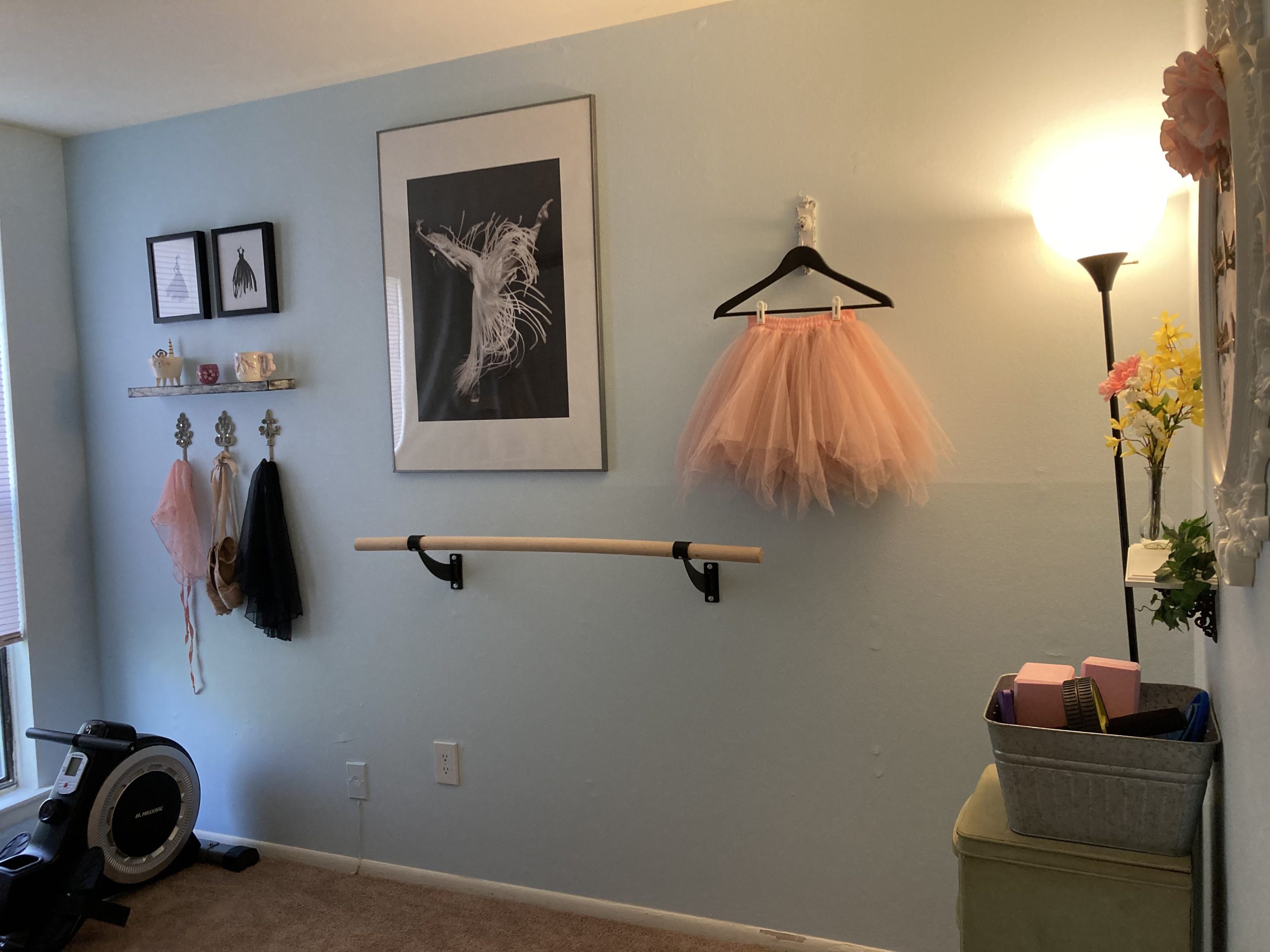 flybold Wall-Mounted Ballet Barre with Turning Board and Premium Wooden Bar - Home Workout and Dance Equipment customer photo 2