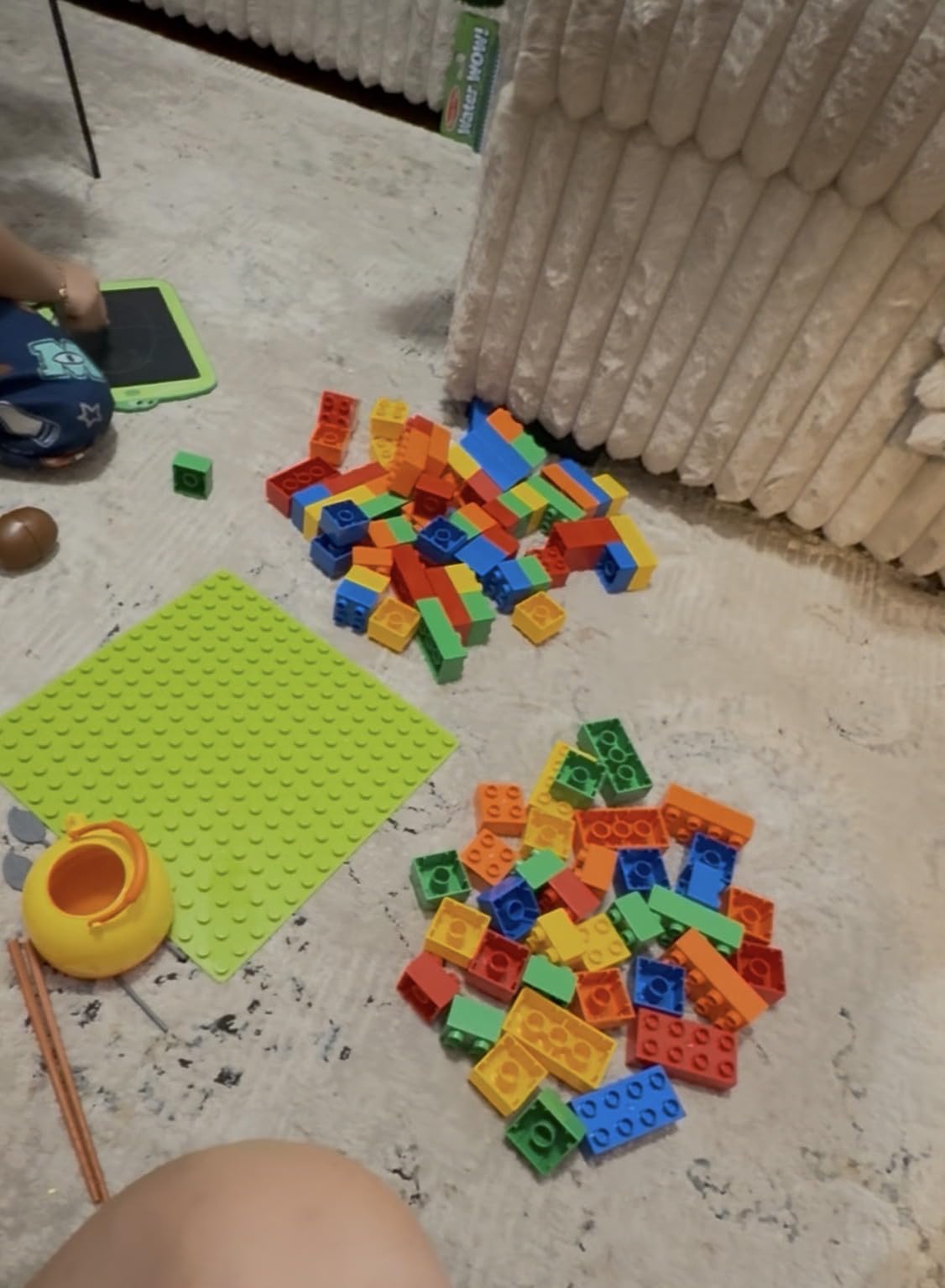 aotipol Building Blocks for Kids Toddlers Including a Baseplate, 101-piece Large Classic Building Bricks Set for Kids of All Ages, Basic STEM Toys Gift, Compatible with All Major Brands customer photo 1