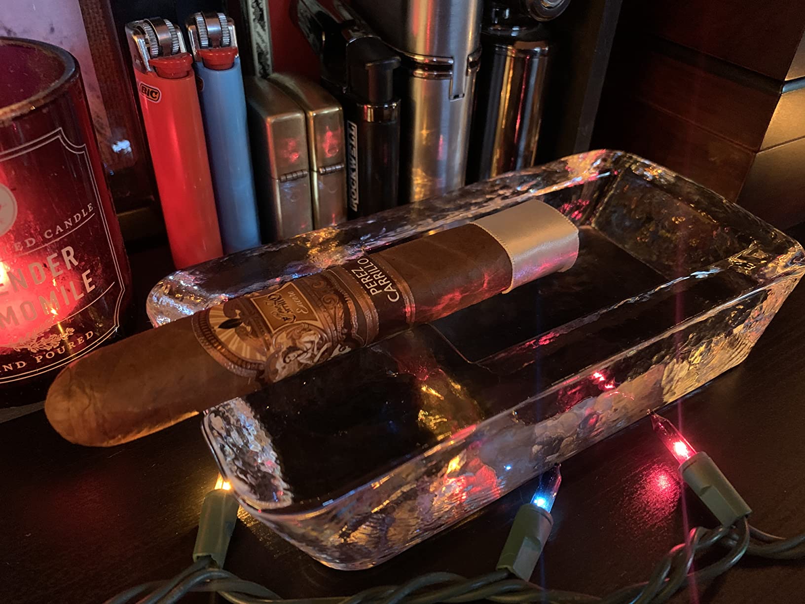 The Buybox Cigar Ashtray Big Ashtrays for Cigarettes Outdoors Large Heavy Glass for Patio/Outdoors/Cigars Ash Tray Large Giant Luxury Premium Cigarette Ashtrays for Outdoor (Rectangular) customer photo 2
