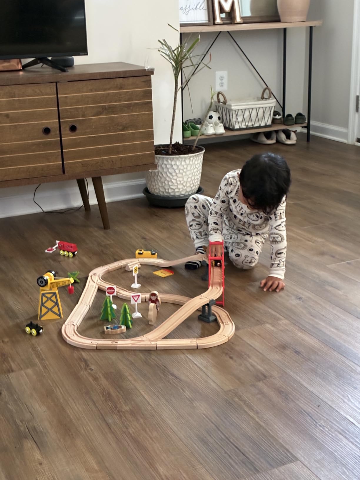Tiny Land 110PCS Wooden Train Set, Toy Train with Tracks | Compatible with Major Brands, Ideal Railway Playset for Boys and Girls, Great Birthday Gift for Kids Ages 3-7 customer photo 1