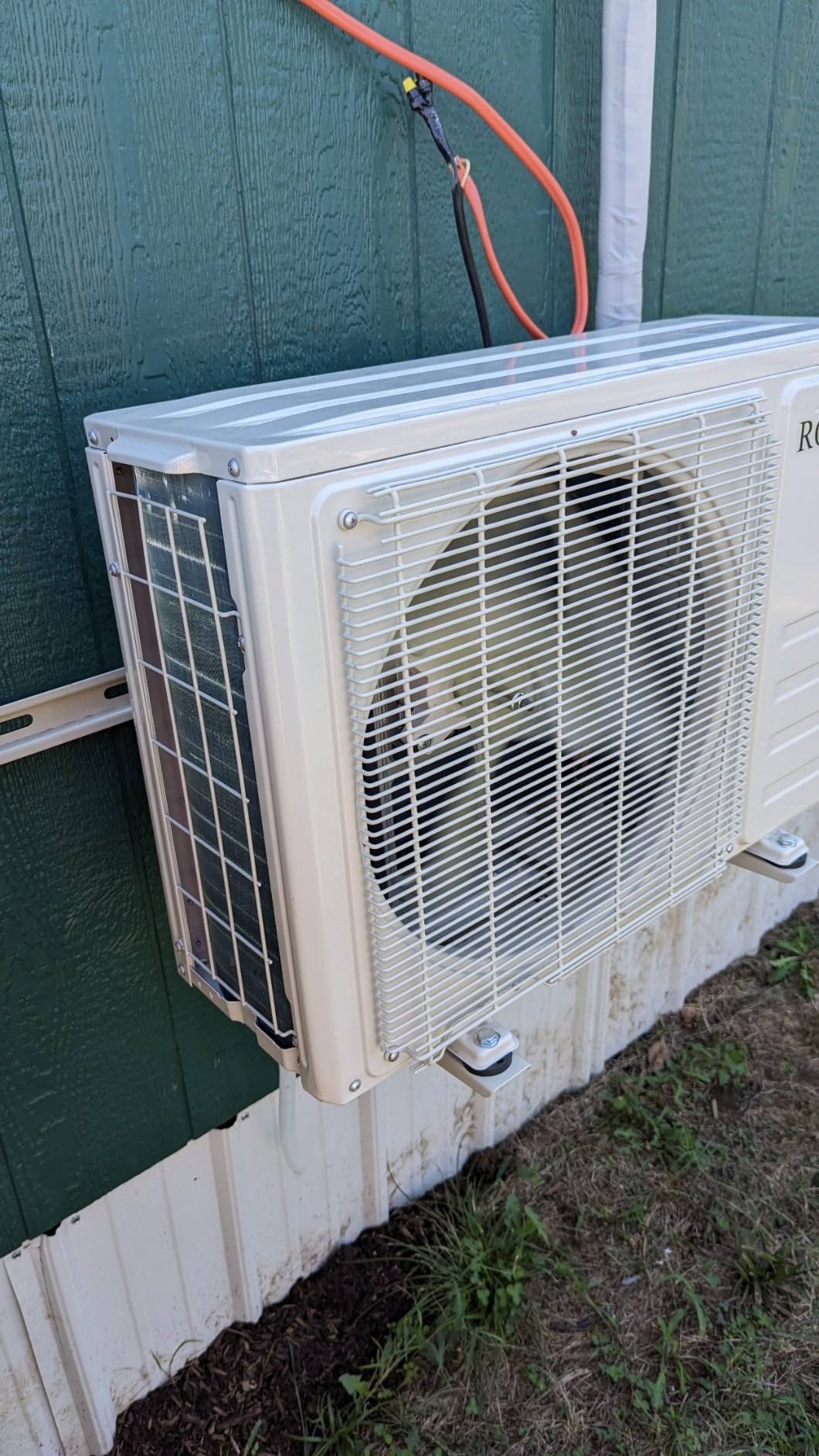 ROVSUN 9000 BTU Mini Split AC/Heating System with Inverter, 19 SEER2 Energy Saving 115V Ductless Split-System Air Conditioner with Pre-Charged Condenser, Heat Pump, Remote Control & Installation Kit customer photo 2