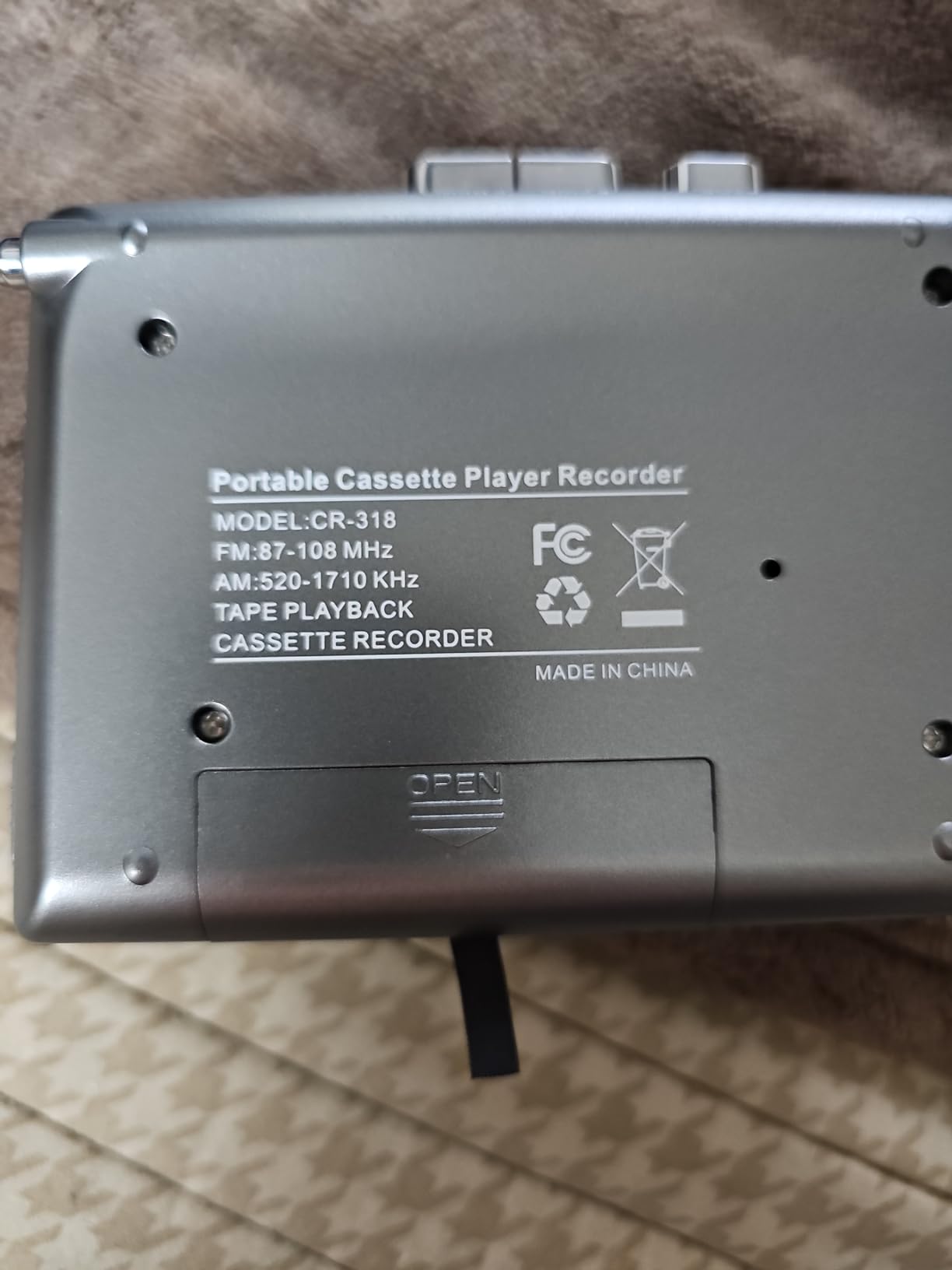 Gracioso Cassette Recorder Player with AM FM Powered by DC or AA Battery | Portable Cassette Tape Player with 3.5mm Headphone, Cassette Player with Big Speaker & Earphone Jack, Built in Microphone customer photo 2