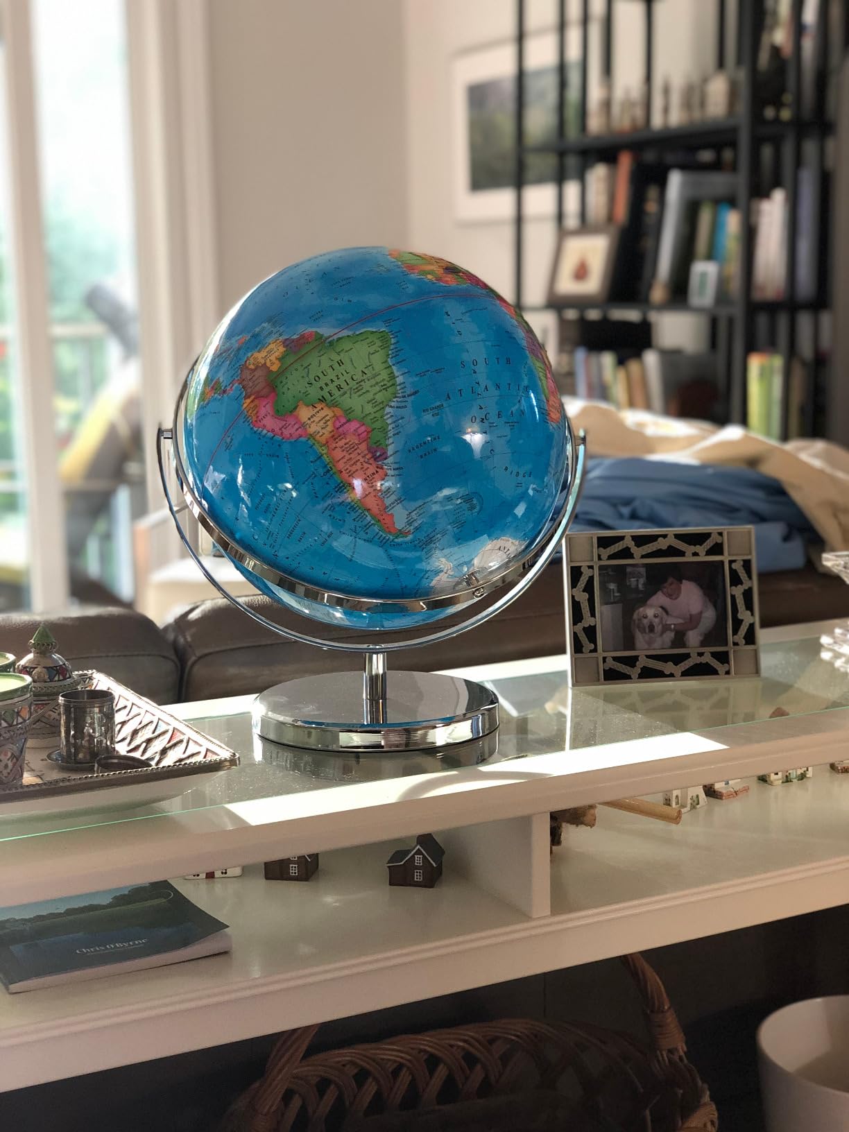 BSHAPPLUS World Globe with Metal Stand 13 inch, 720 Rotating & HD Waterproof Material, Teaching/Geographic/Decorative Globes with Clear Text for Elementary, Classroom, Home, School, Office customer photo 1