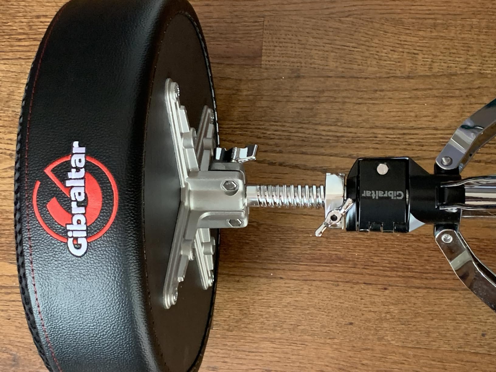 Gibraltar 4608 Drum Throne - Round Seat, Single-Braced, Lightweight Portable (4000 Series) customer photo 2