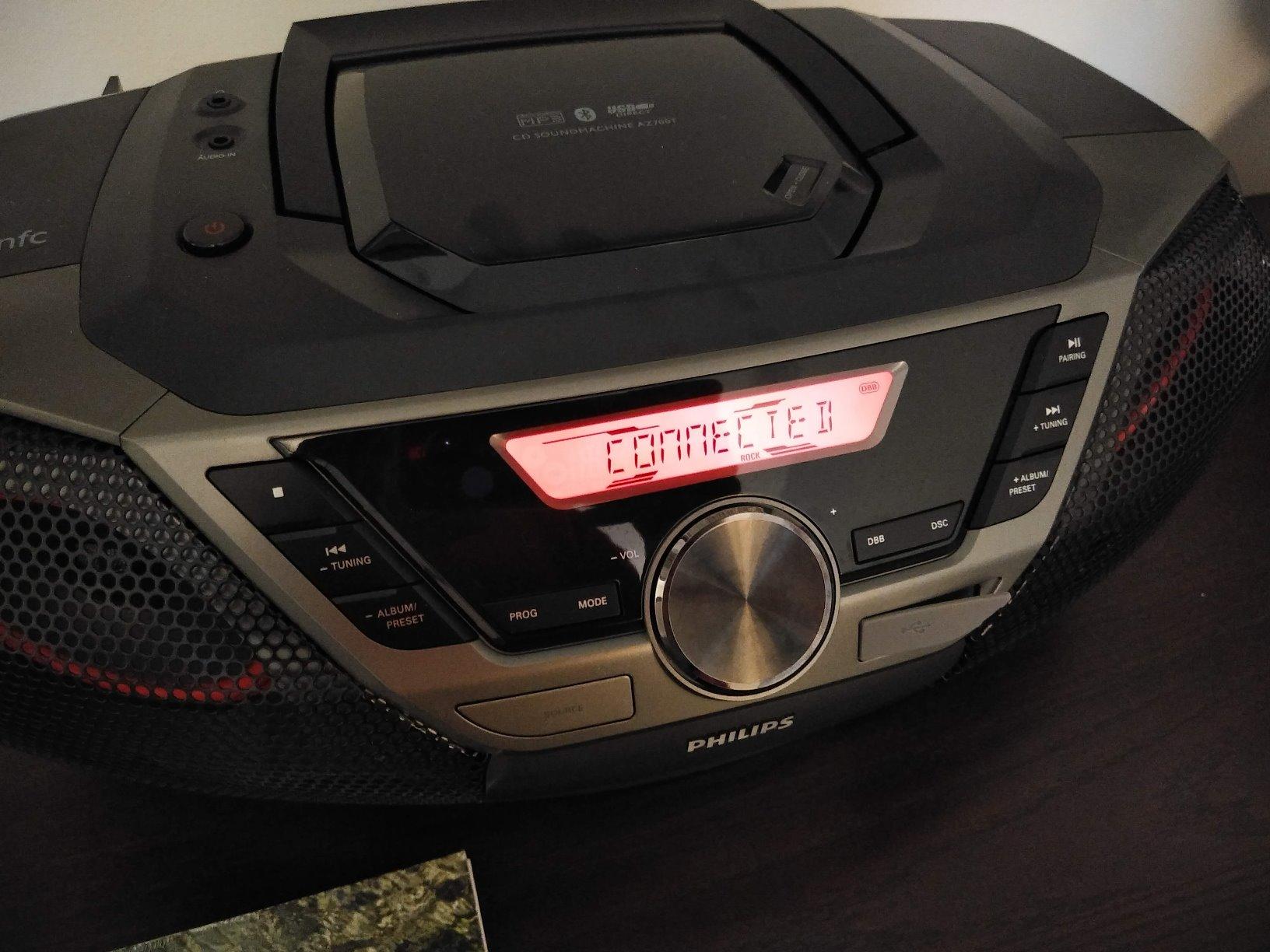Philips Portable CD Player Boombox Bluetooth with Cassette Player All in one Powerful Stereo Boom Box CD Player for Home Mega Bass Reflex Speakers, Radio/USB/MP3/AUX Input with Backlight LCD Display customer photo 2