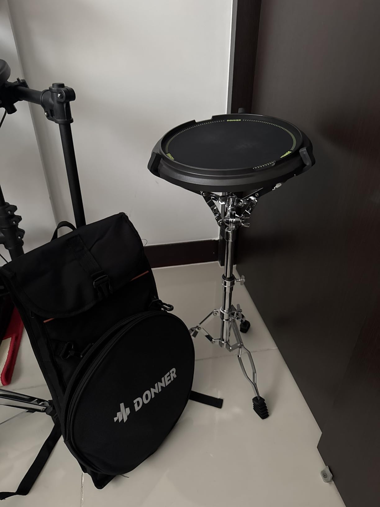 Drum Practice Pad 12 Inches, Donner Quiet Drum Pad with Removable Snare Simulation Built-in 800 Steel Balls, Drum Sticks, 40 Standard Rudiments customer photo 2
