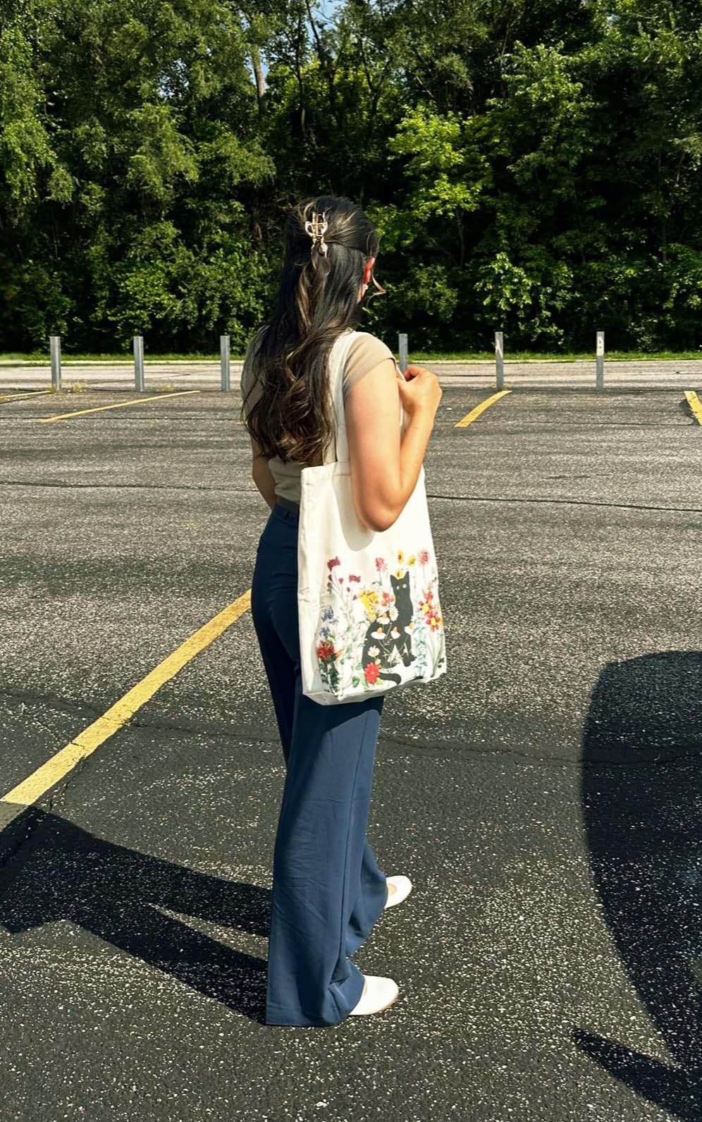 bmuvghi Black Cat Canvas Tote Bag with Zipper Pockets Vintage Flowers Cute Tote Bag Aesthetic Reusable Shopping Grocery Bags Birthday Gifts for Women customer photo 2