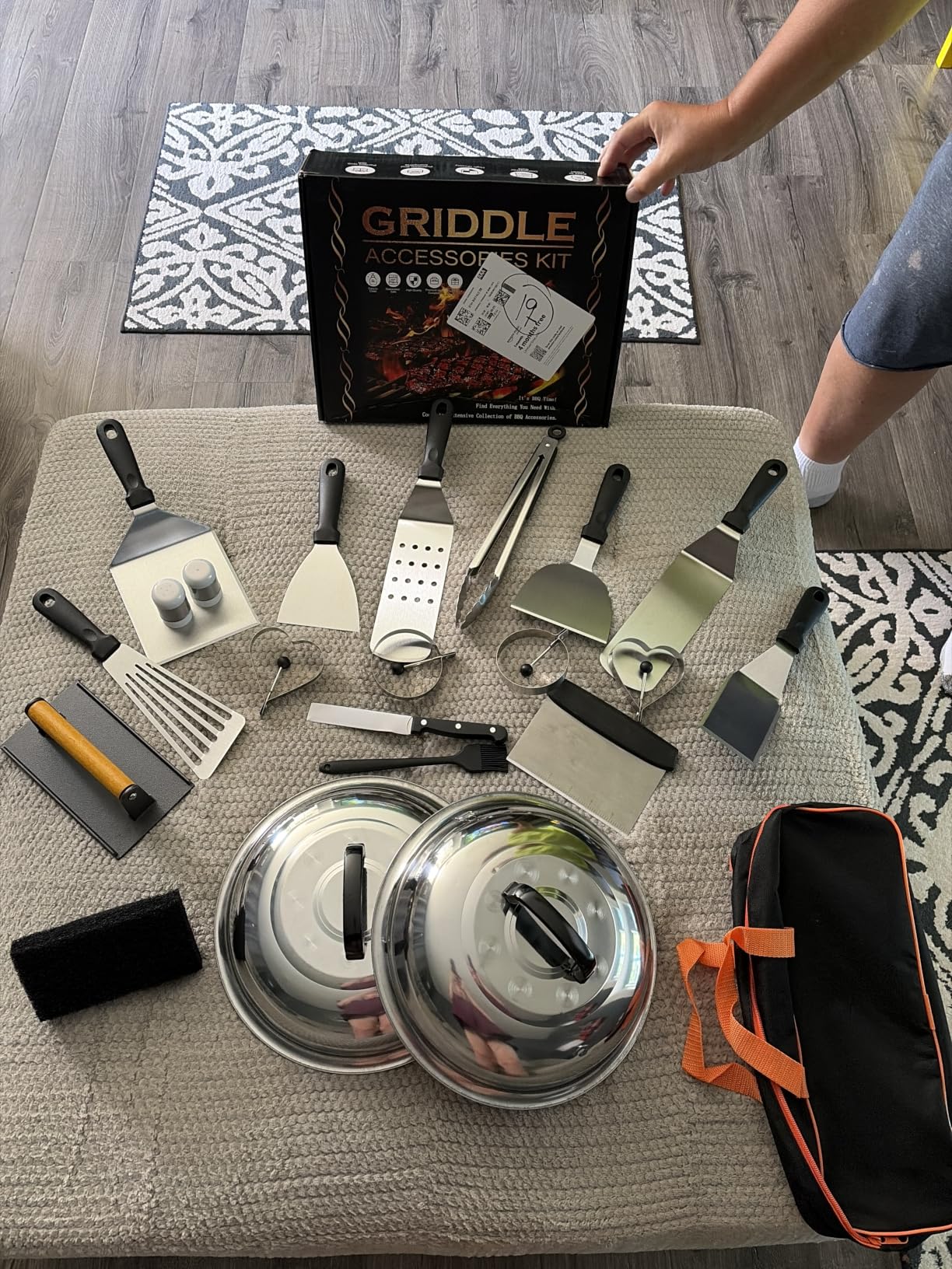 35PCS Griddle Accessories Kit, Flat Top Grill Accessories Set for Blackstone and Camp Chef, Grill Spatula Set with Enlarged Spatulas, Basting Cover, Scraper for Outdoor Barbecue customer photo 1