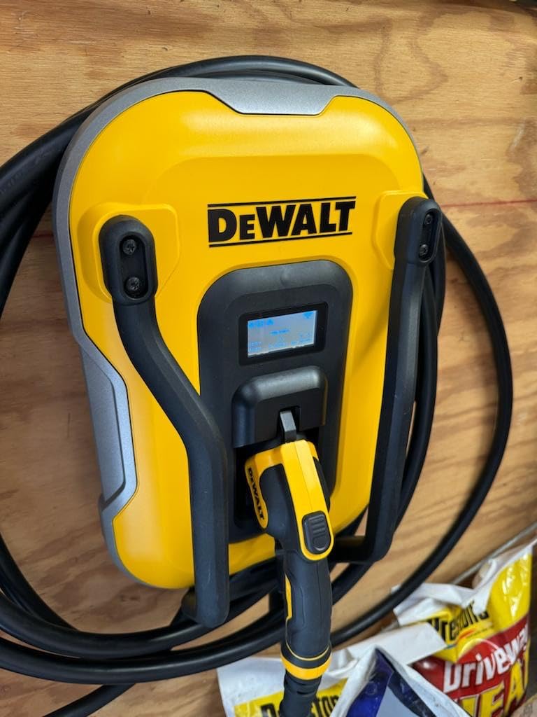 DEWALT Electric Vehicle Level 2 EV Charger up to 48 Amps 240V, App Control Bluetooth & Wi-Fi, CSA Certified Indoor/Outdoor Hardwired Wall Mounted Charging Station with 25 ft. Cable customer photo 1